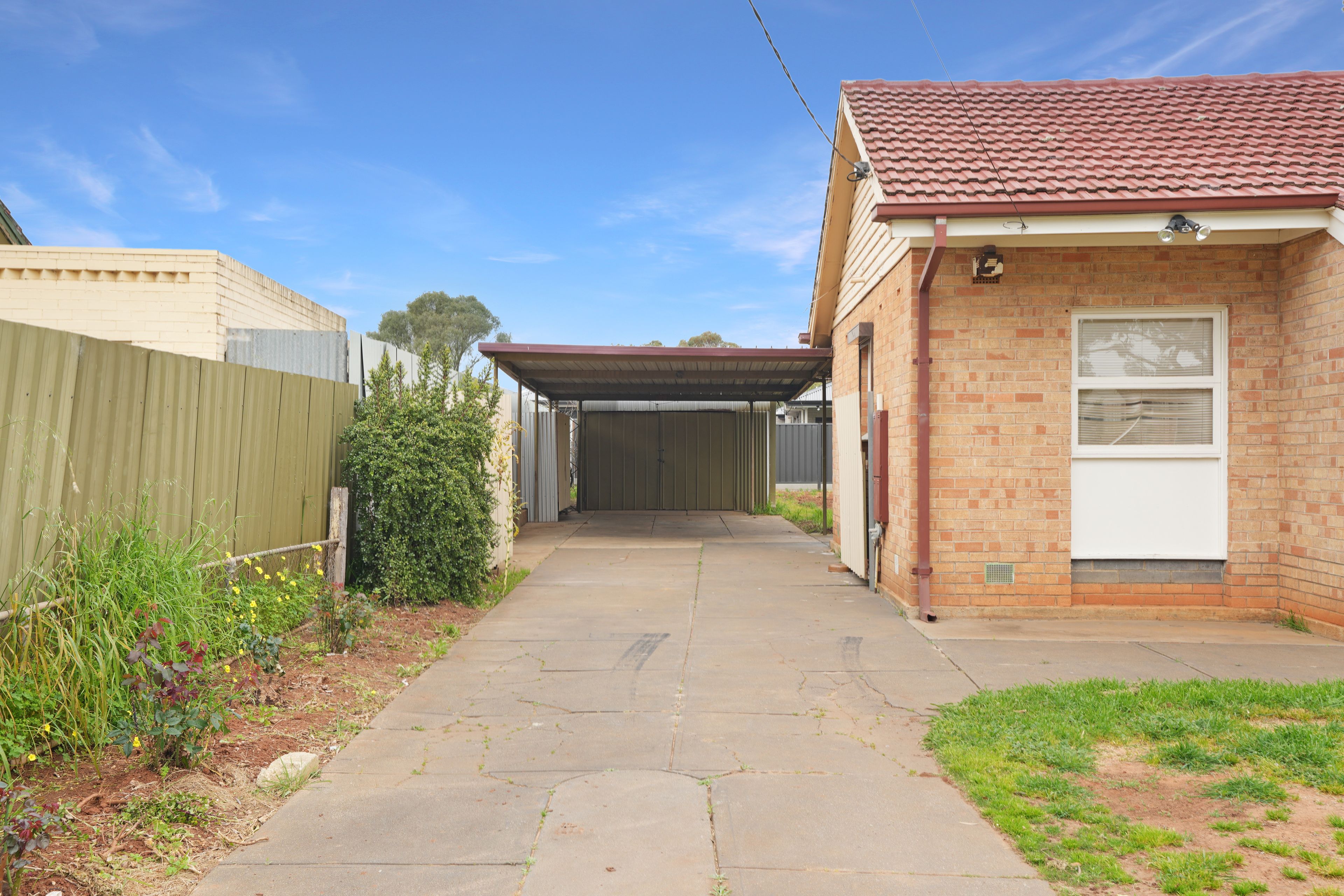18 Gores Road — photo 15 of 16