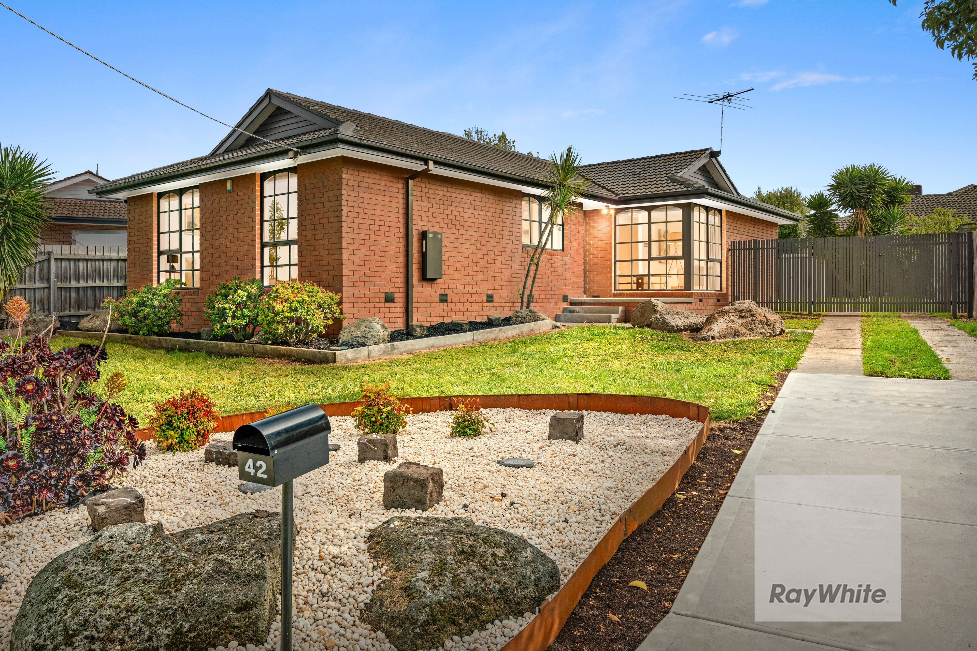 42 Cabernet Crescent — photo from Ray White Bundoora