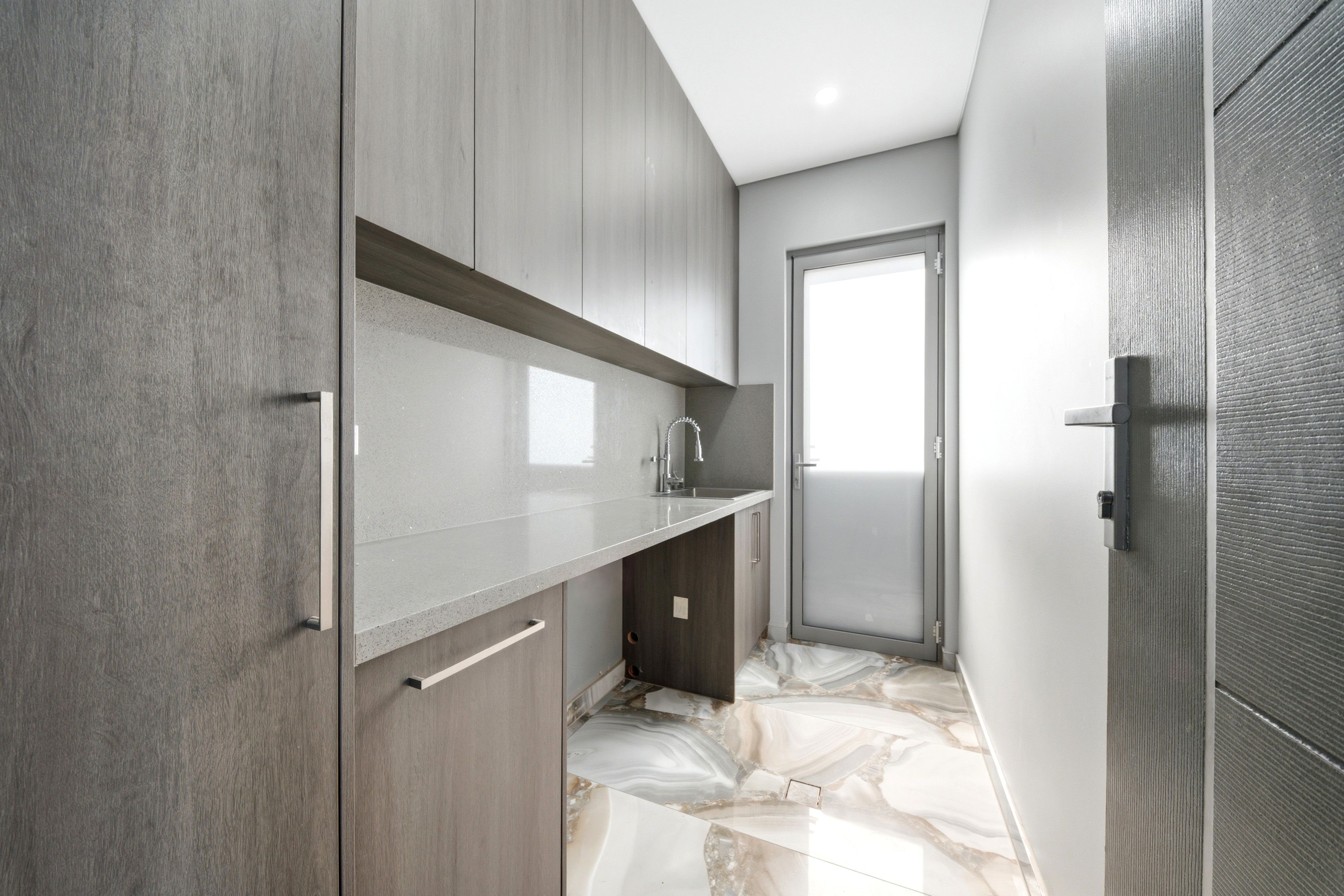 7 Flaxen Street — photo 19 of 24