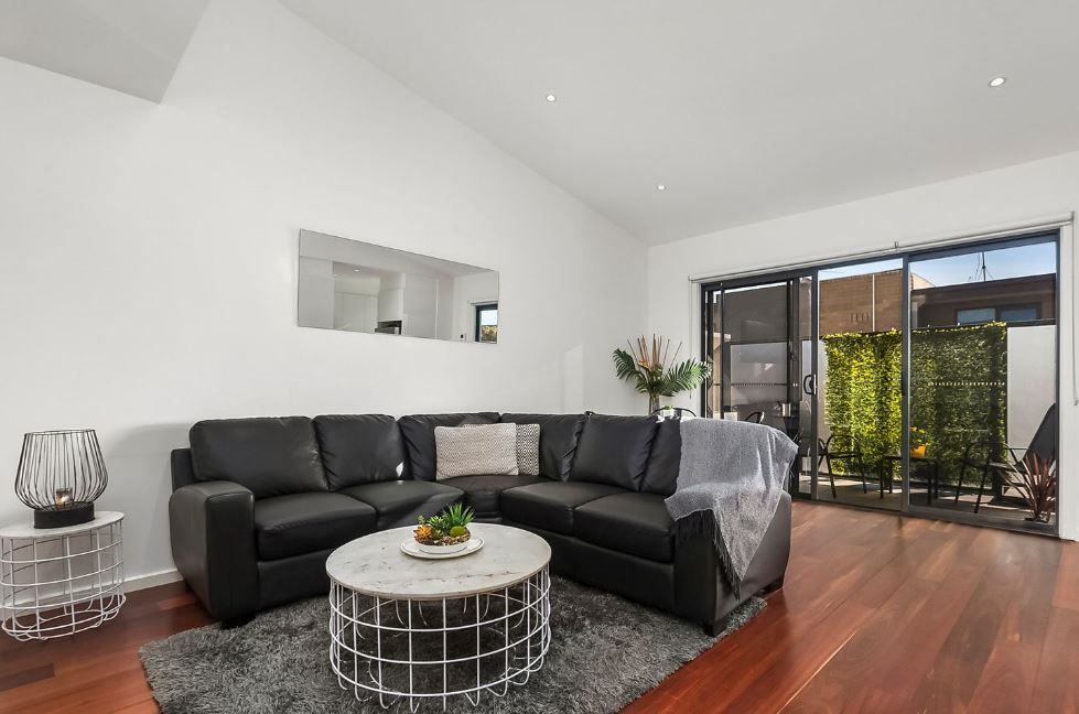 6/110 Atherton Road, Oakleigh, VIC 3166