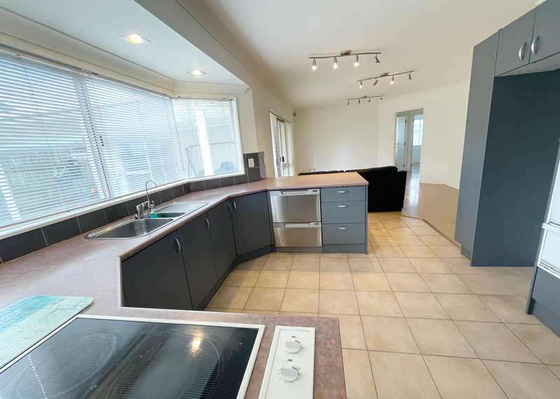 3 Westview Court photo 5