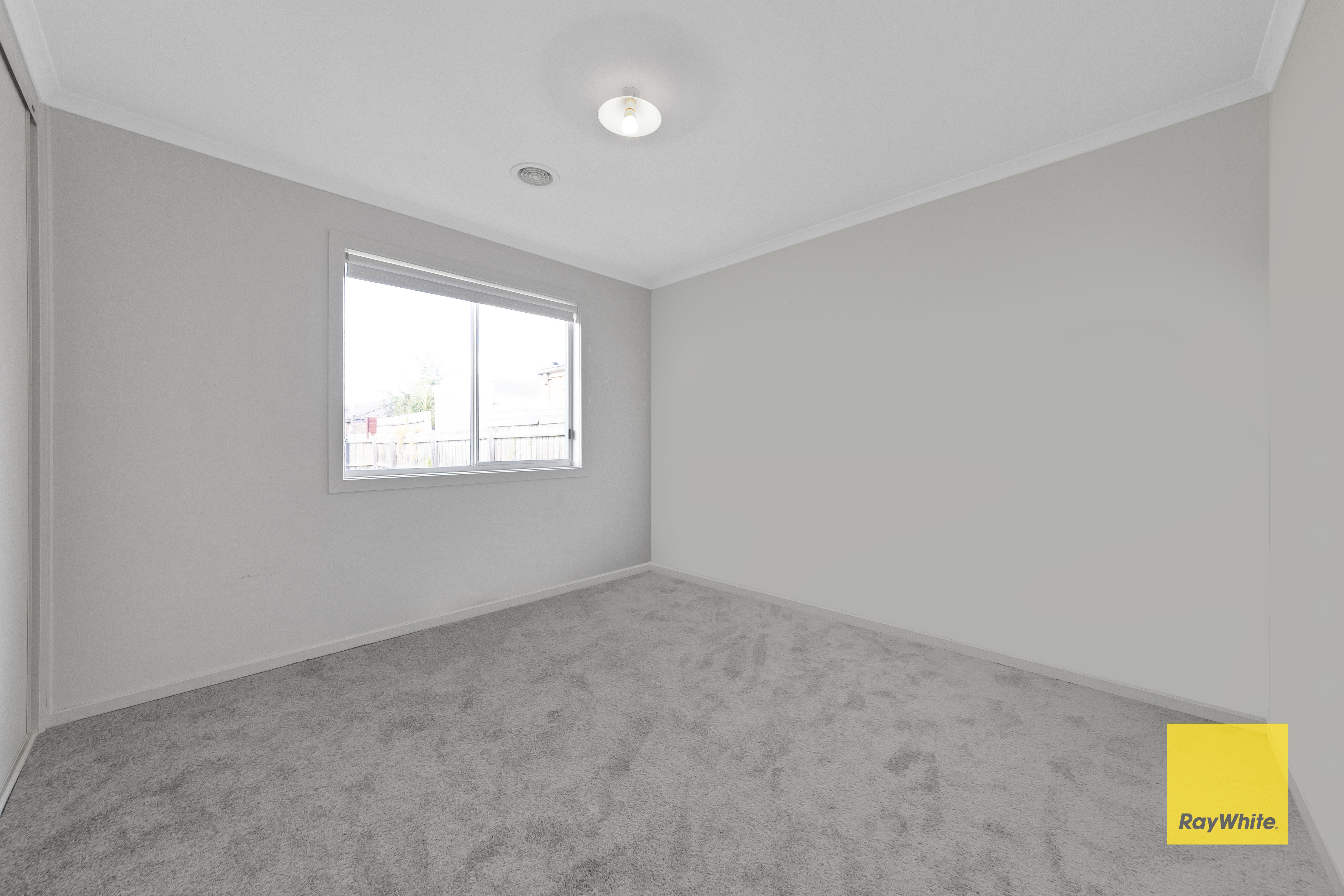 5 Alex Court — photo 12 of 15