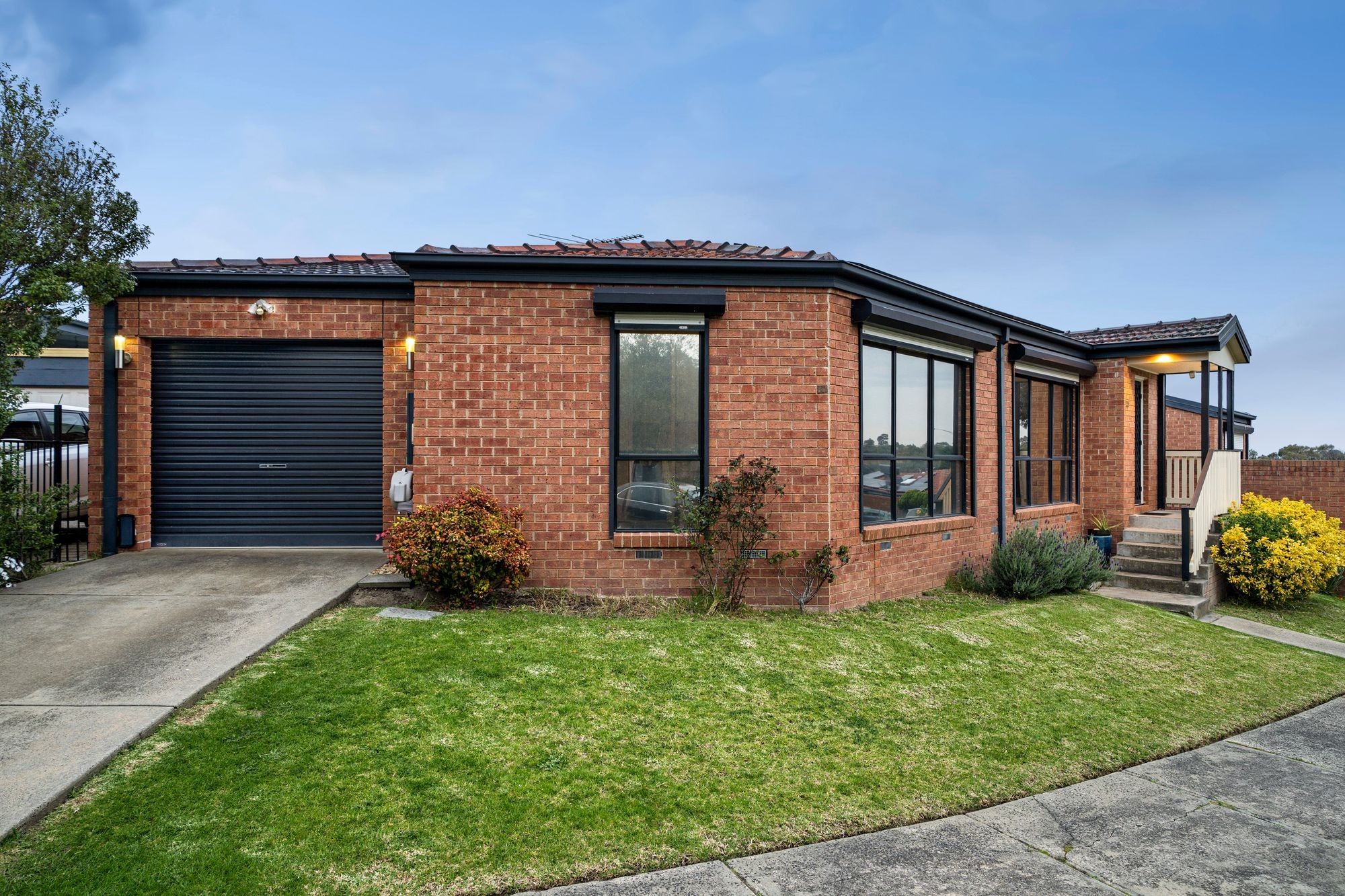 2/6 Heyington Circle, Narre Warren, VIC 3805