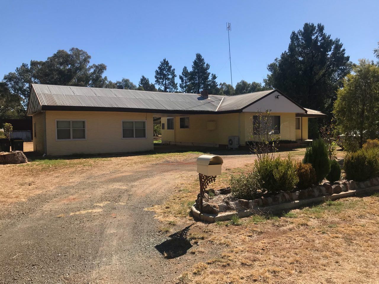 212 Military Road