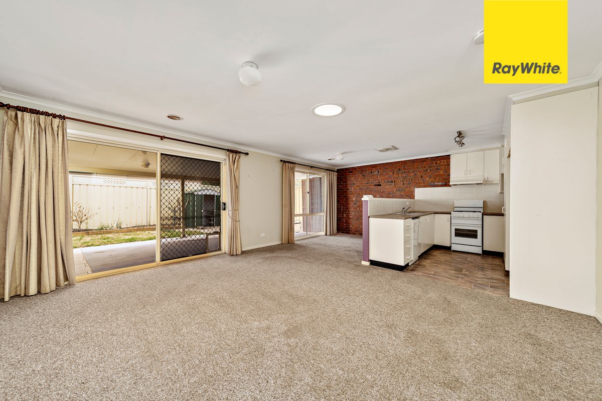 19 Kilburn Close, Dunlop, ACT 2615