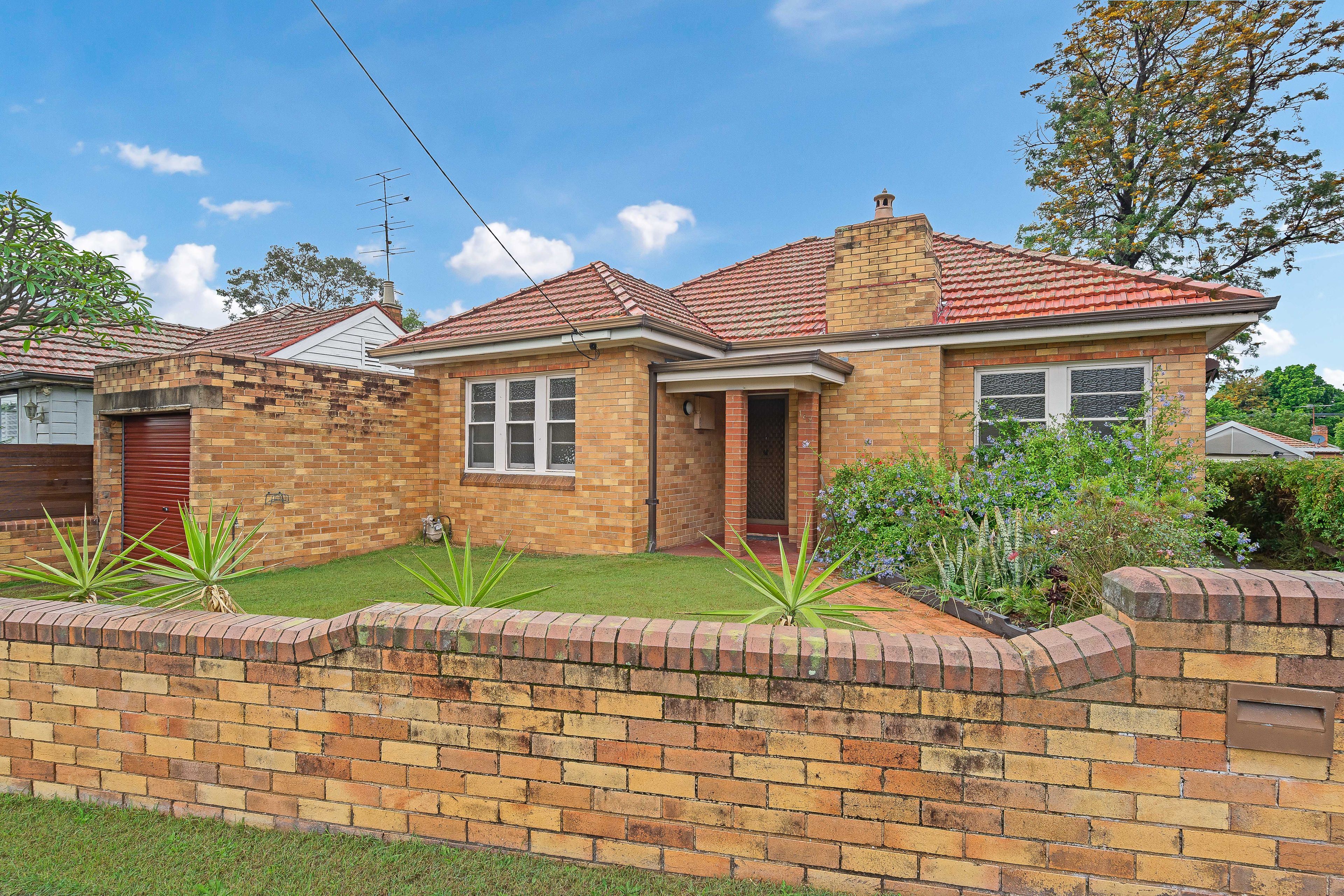 169 New England Highway, Rutherford NSW 2320