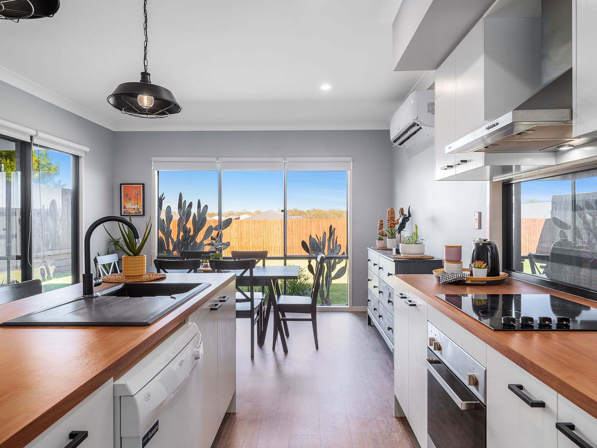 11 Saunter Street, Bellbird Park, QLD 4300