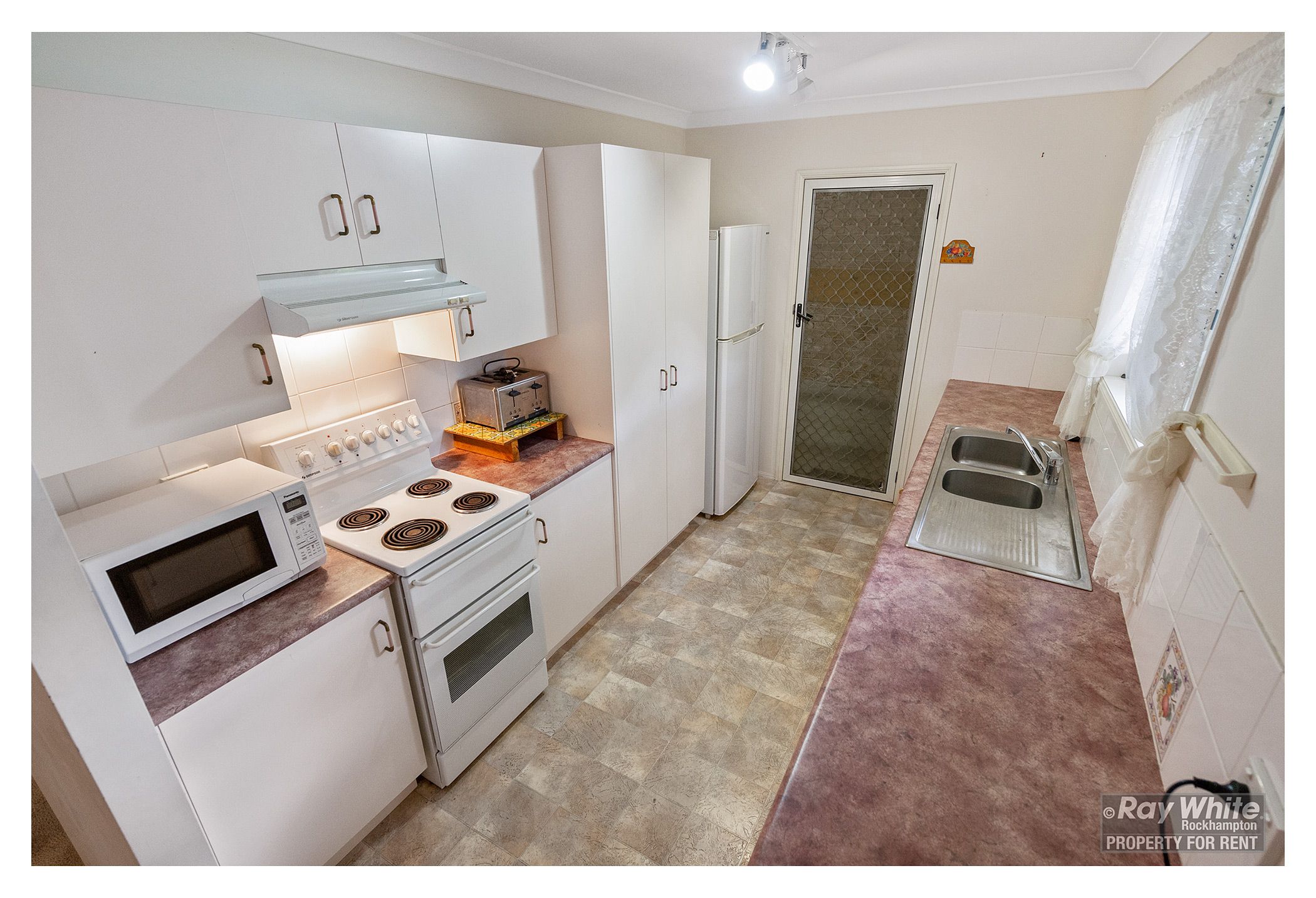 10/177 Horton Street, Koongal, QLD 4701