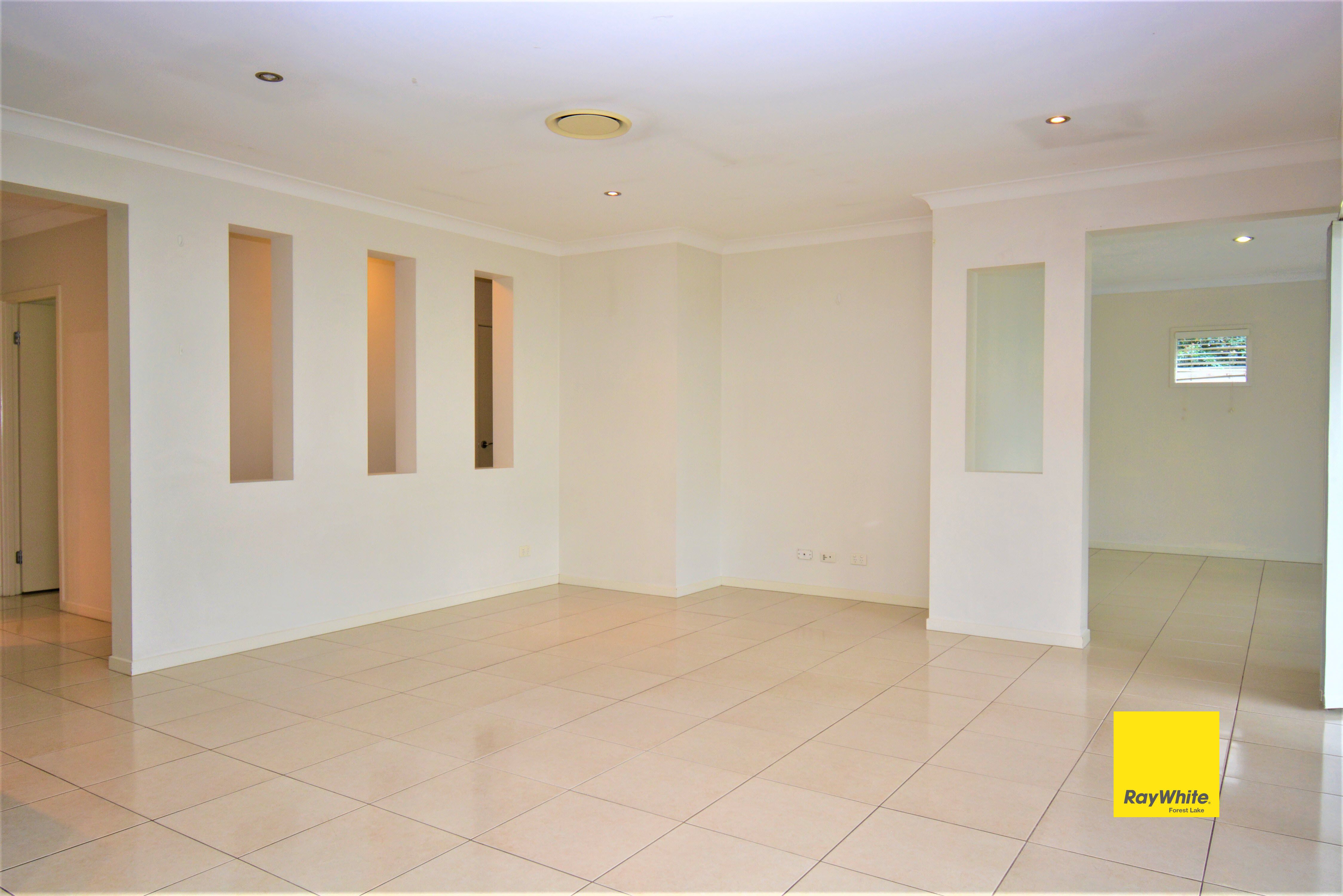 3 Bottlebrush Street — photo 9 of 18