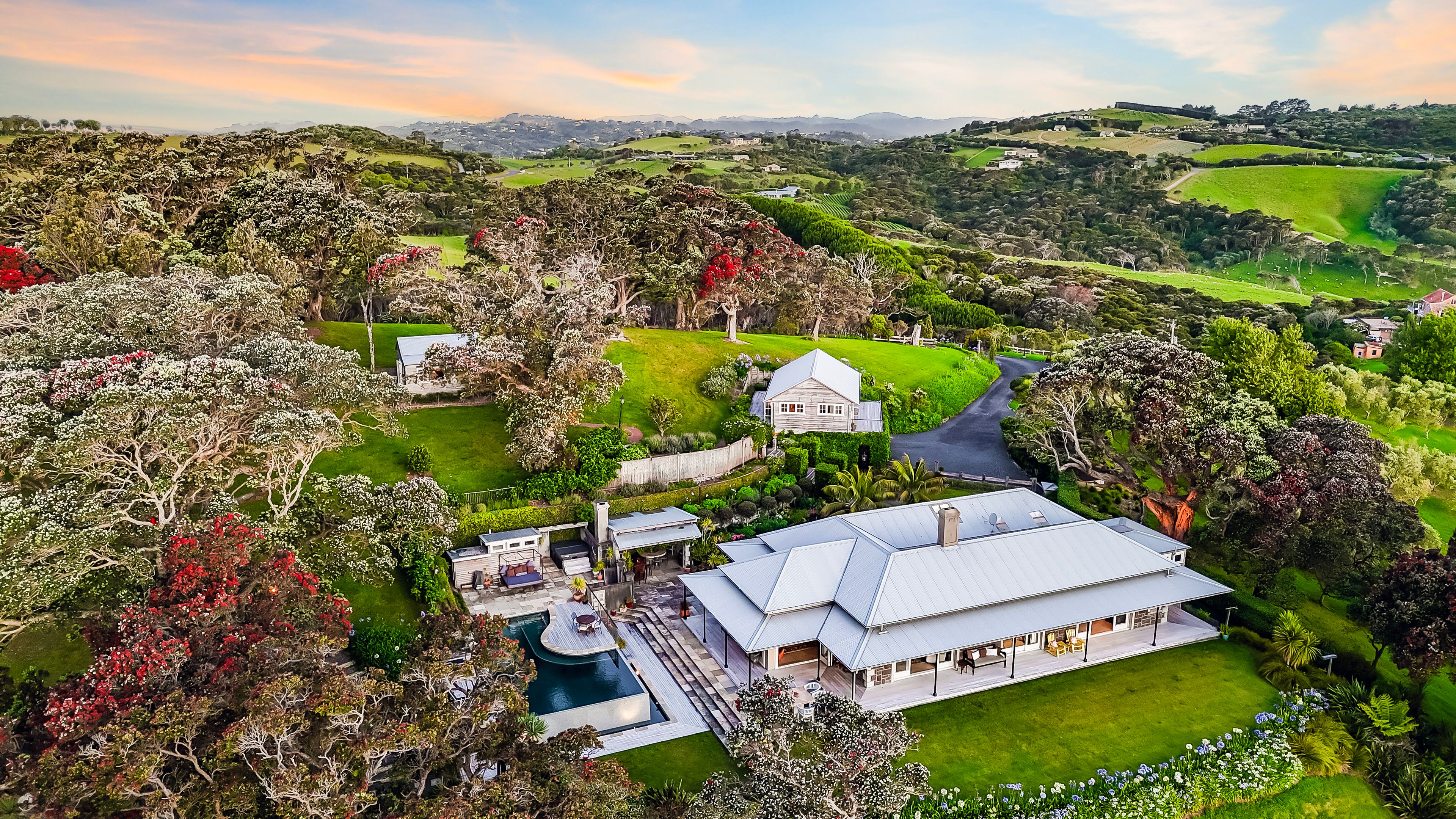 Waiheke Island, Waiheke Island 1081 Sold Lifestyle Property Ray