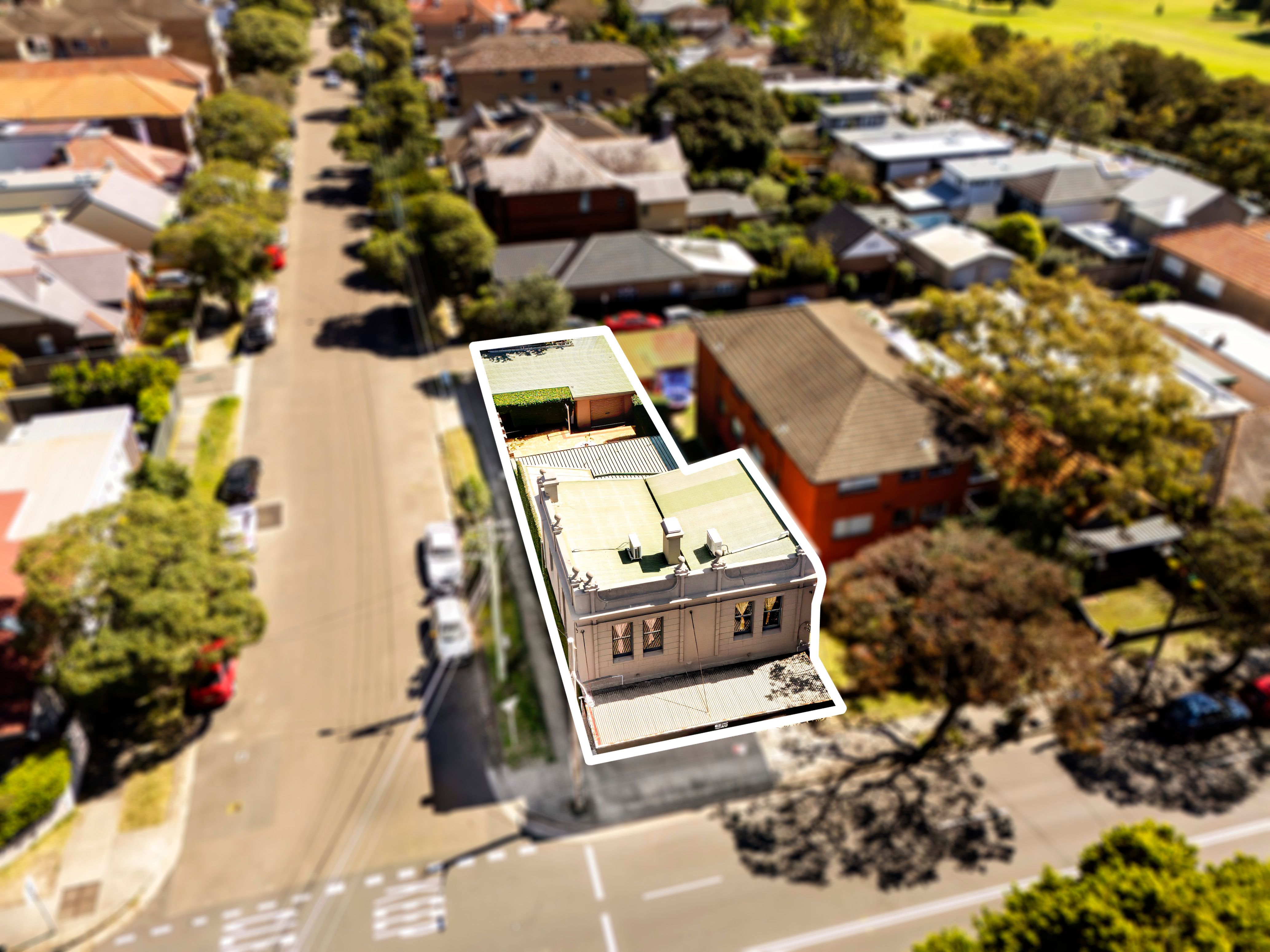 18 Carrington Road — photo 9 of 15