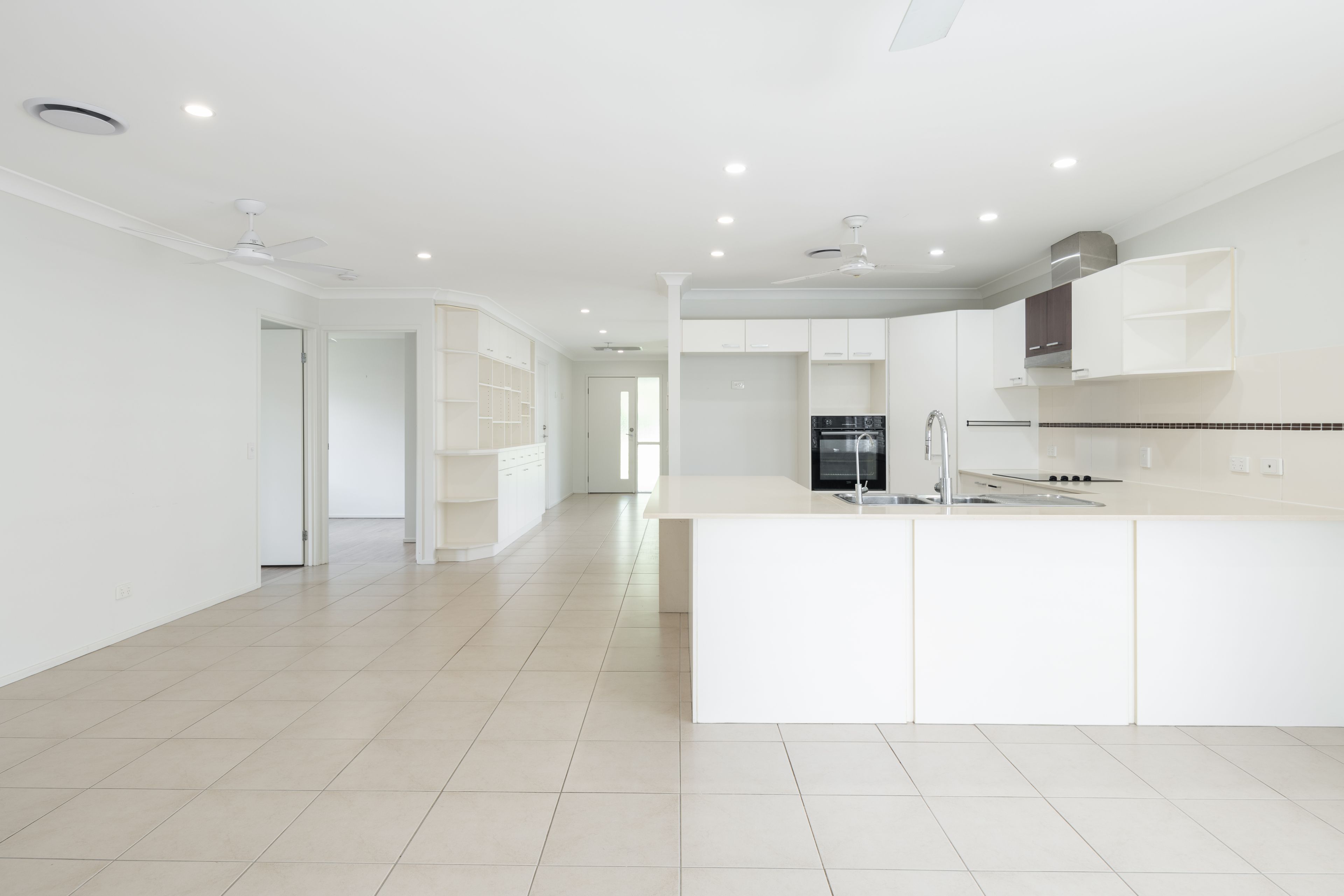 42 Churchill Circuit, Banyo, QLD 4014