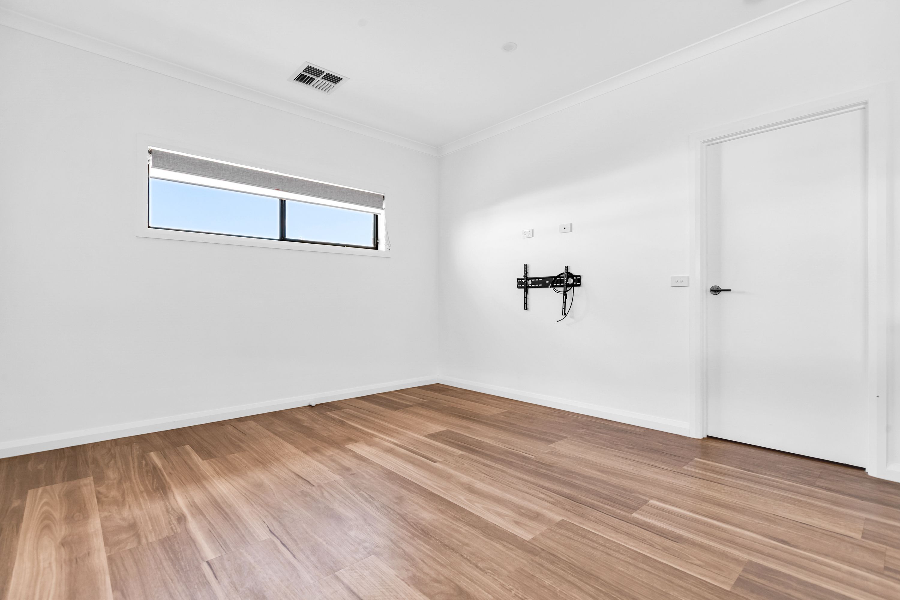 115 Chaffey Street — photo 8 of 18
