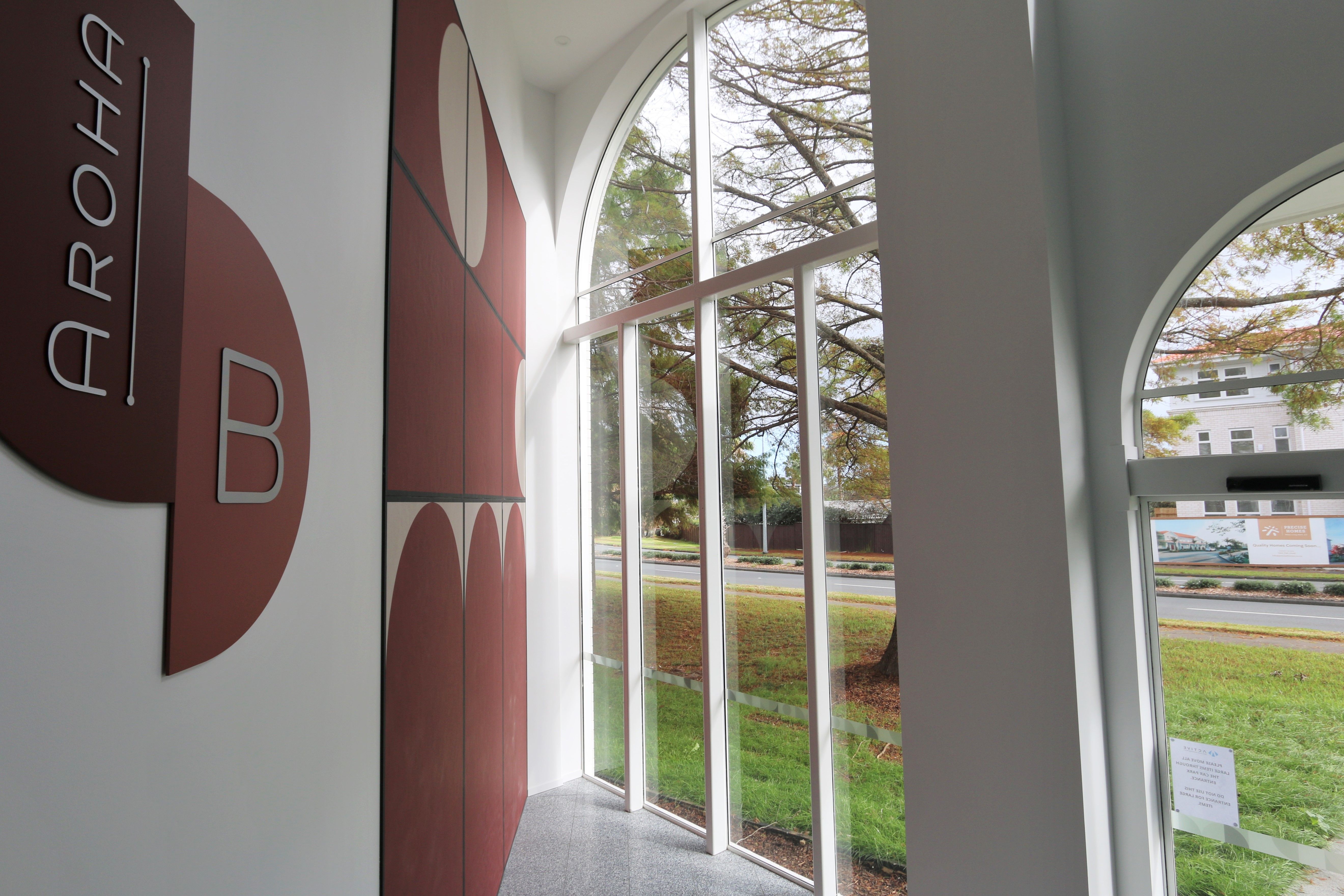 2/301-1817 Great North Road, Avondale, Auckland City