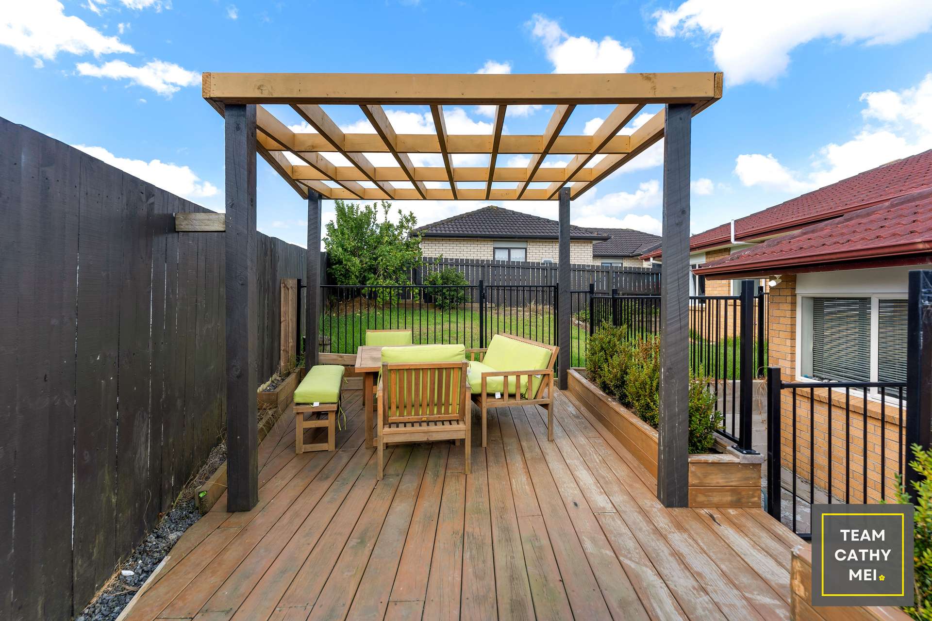 92 Glenveagh Park Drive photo 32