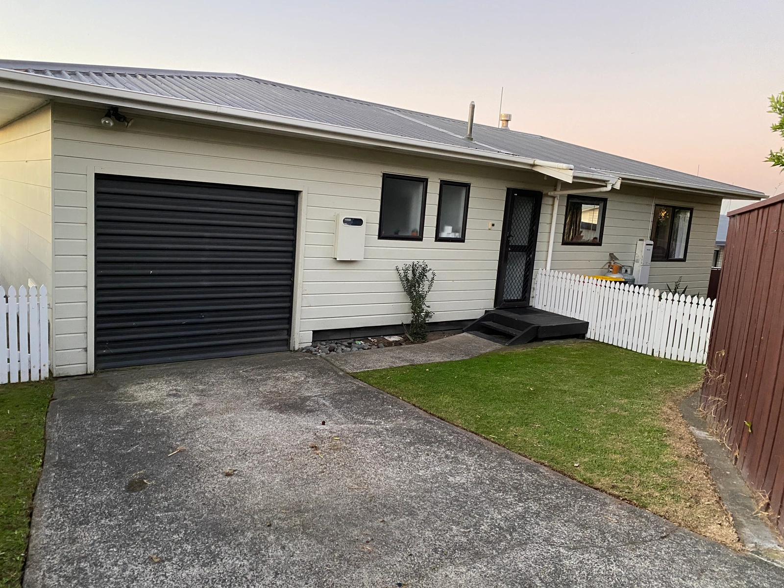 8B Te Arawa Place, Welcome Bay, Tauranga City