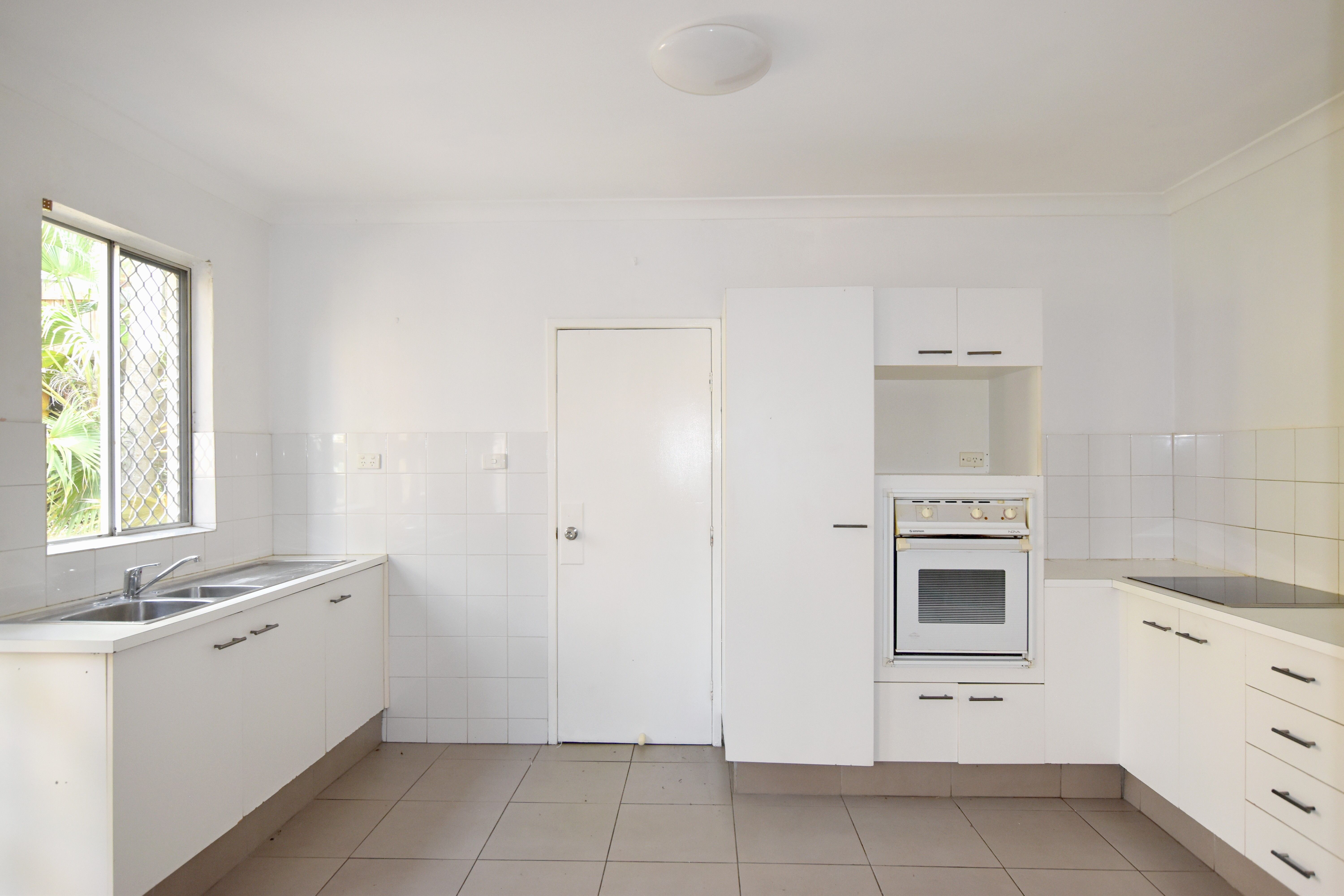3/36A Kent Street, West Gladstone, QLD 4680