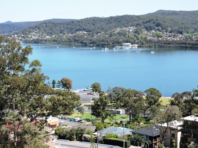 91-95 John Whiteway Drive, Gosford NSW 2250