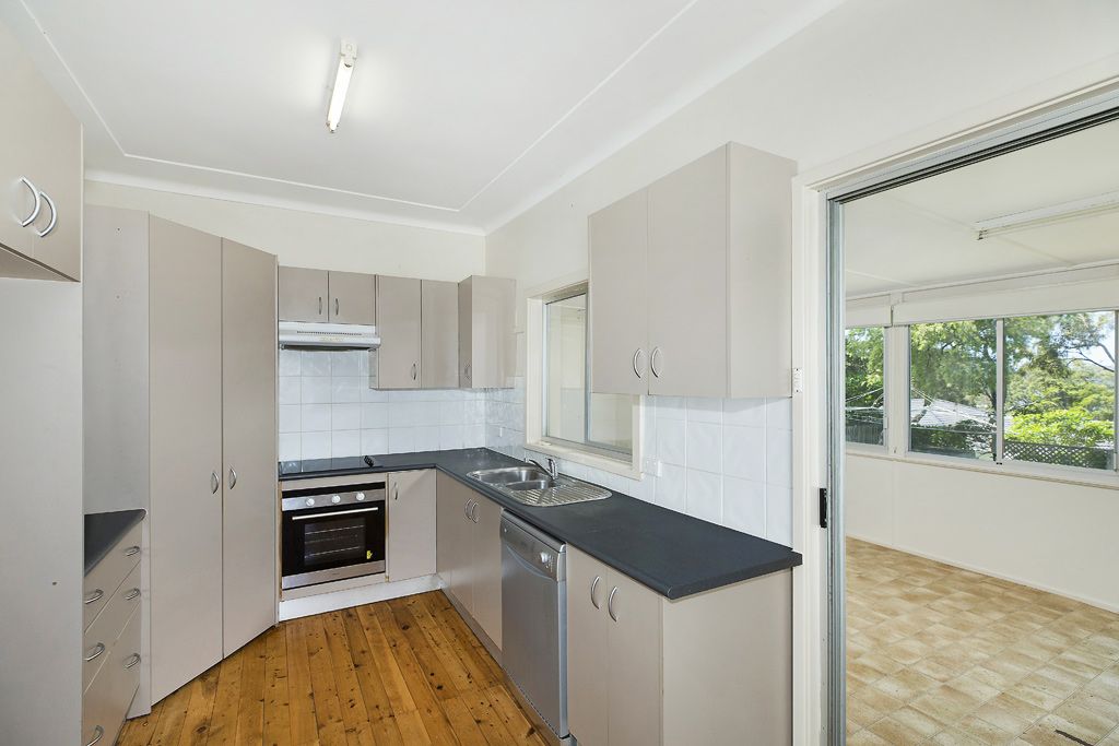 12 Barina Avenue, Kilaben Bay, NSW 2283