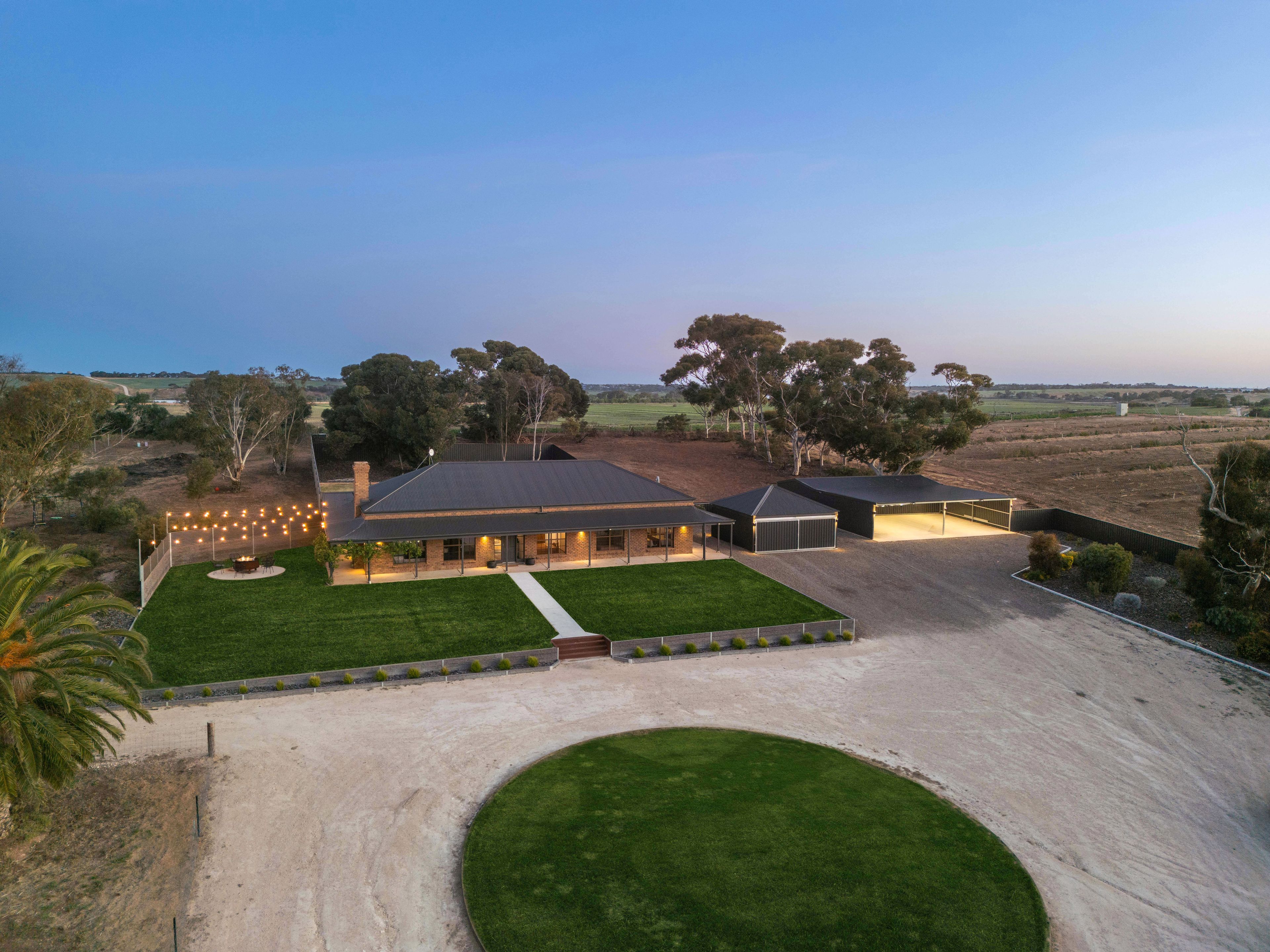 4 Apex Road, Swanport, SA 5253