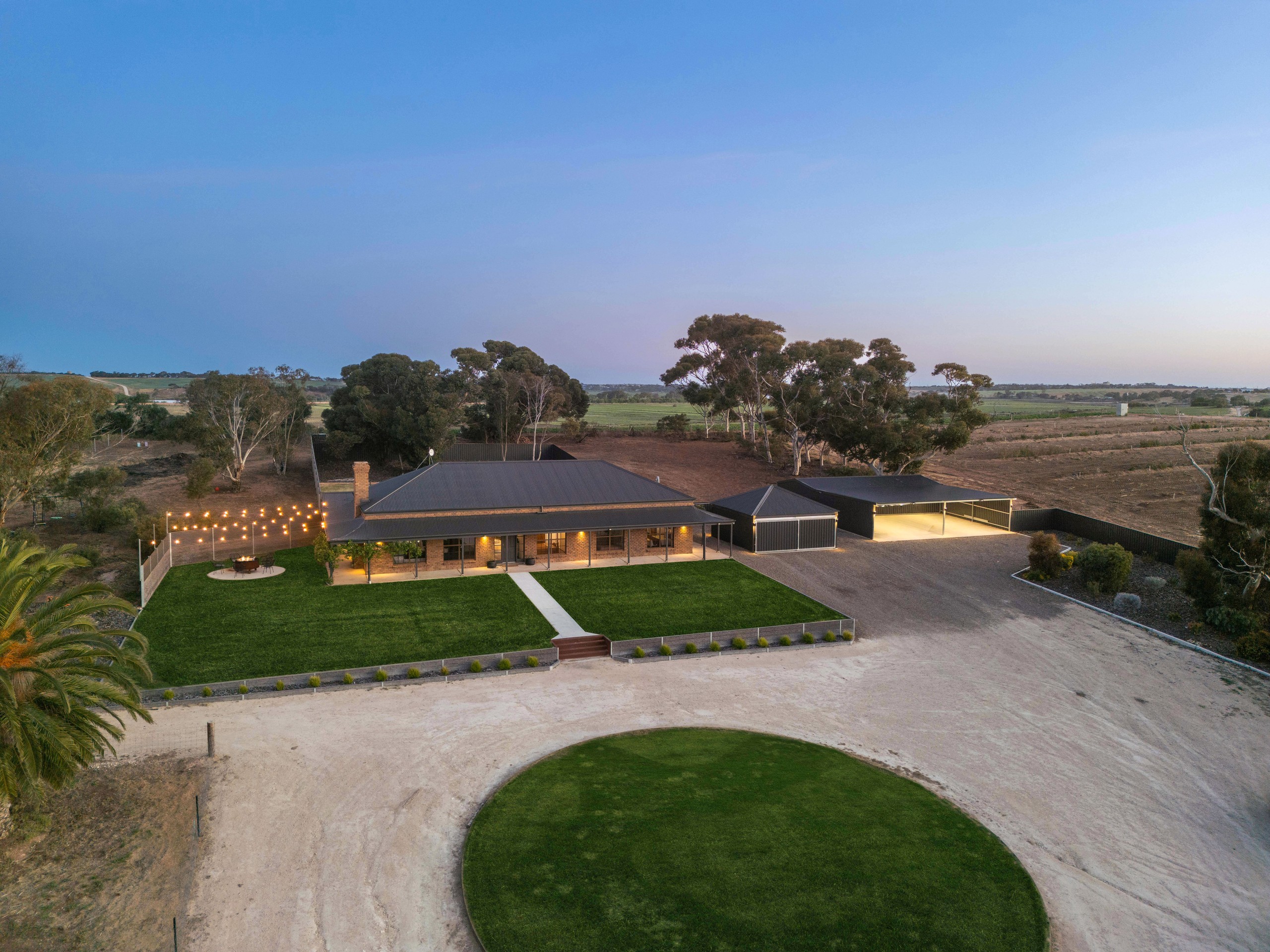 4 Apex Road, Swanport, SA 5253