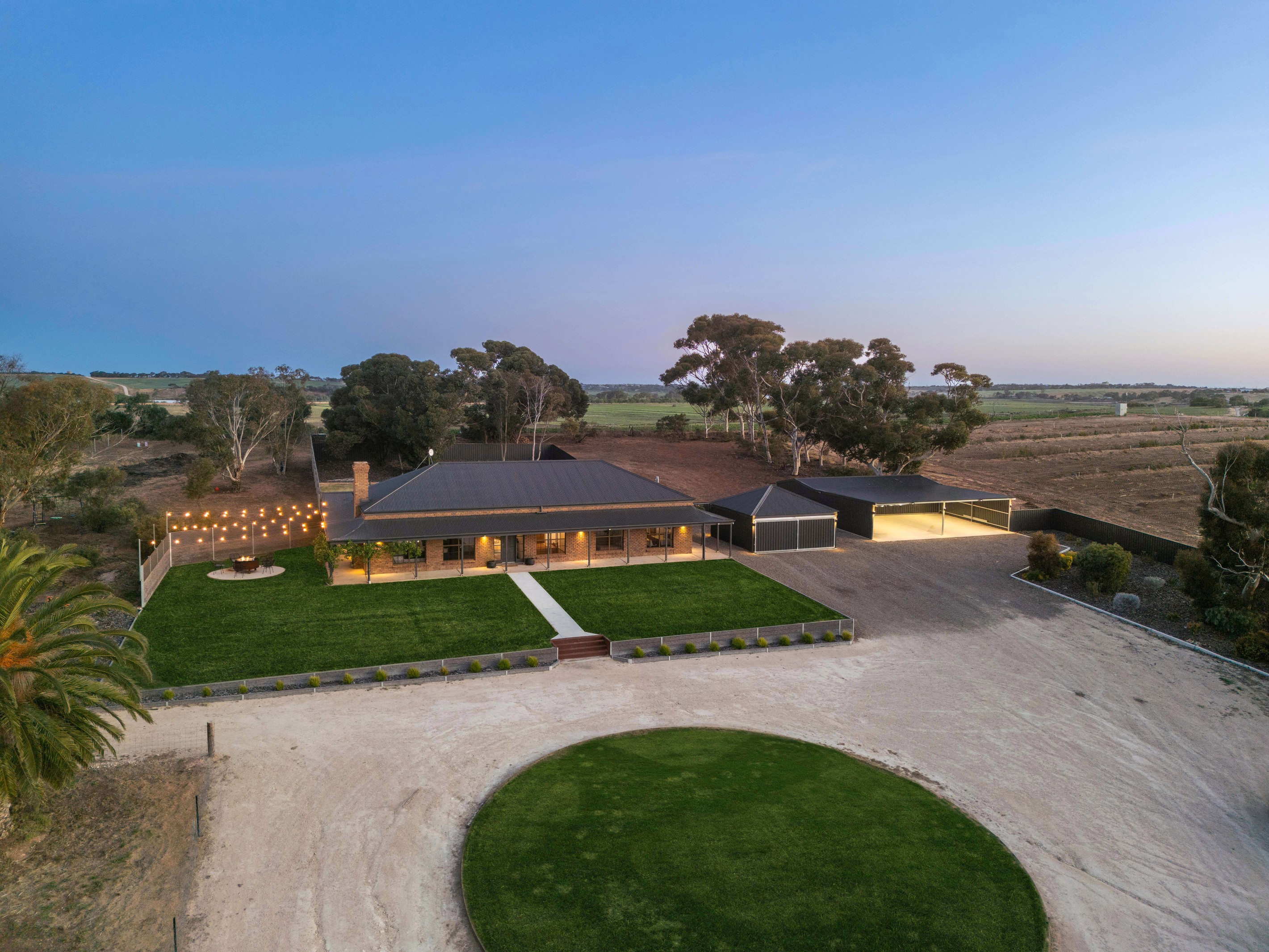 4 Apex Road, Swanport, SA 5253