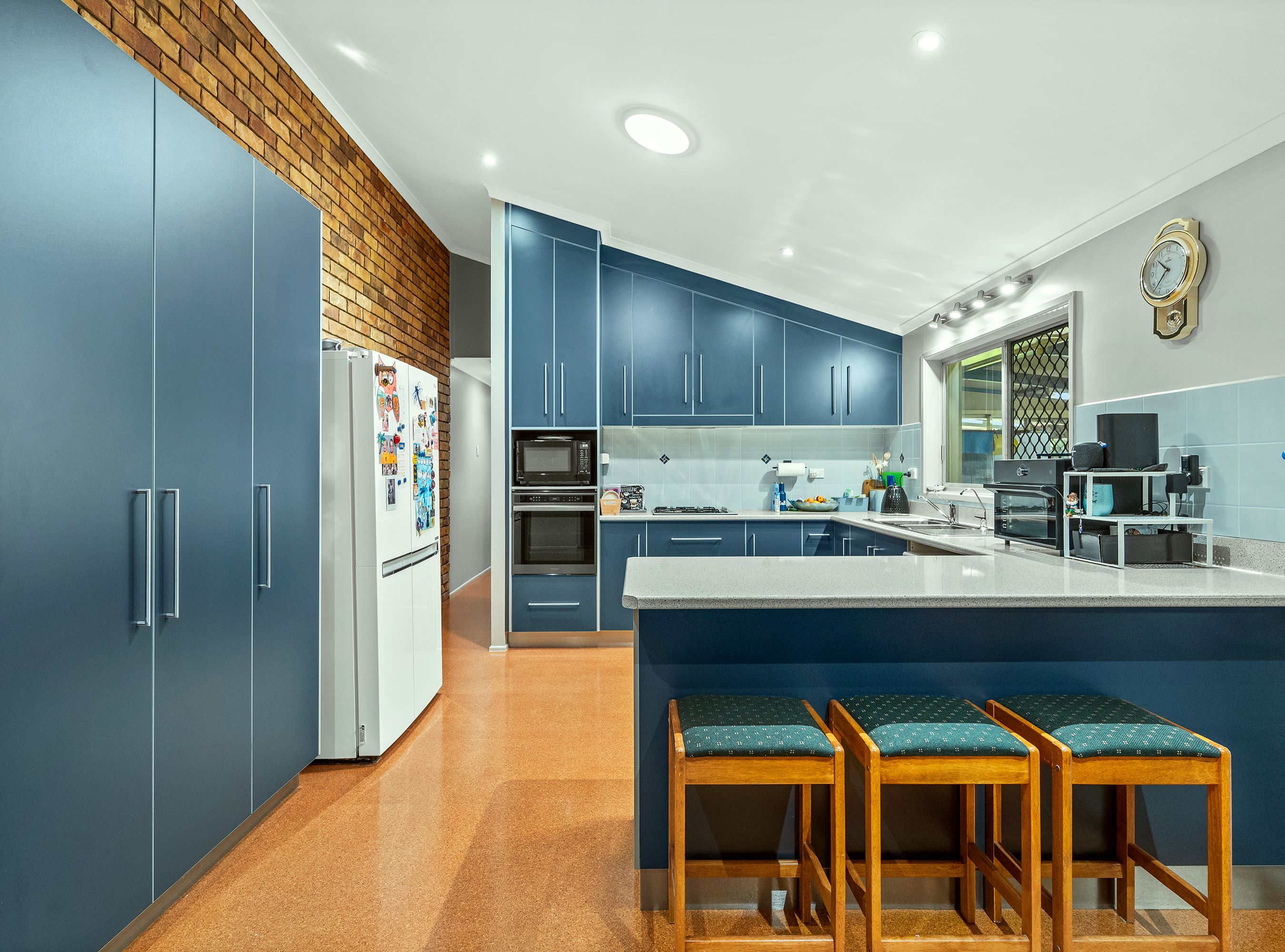 11 Estate Street — photo 3 of 30