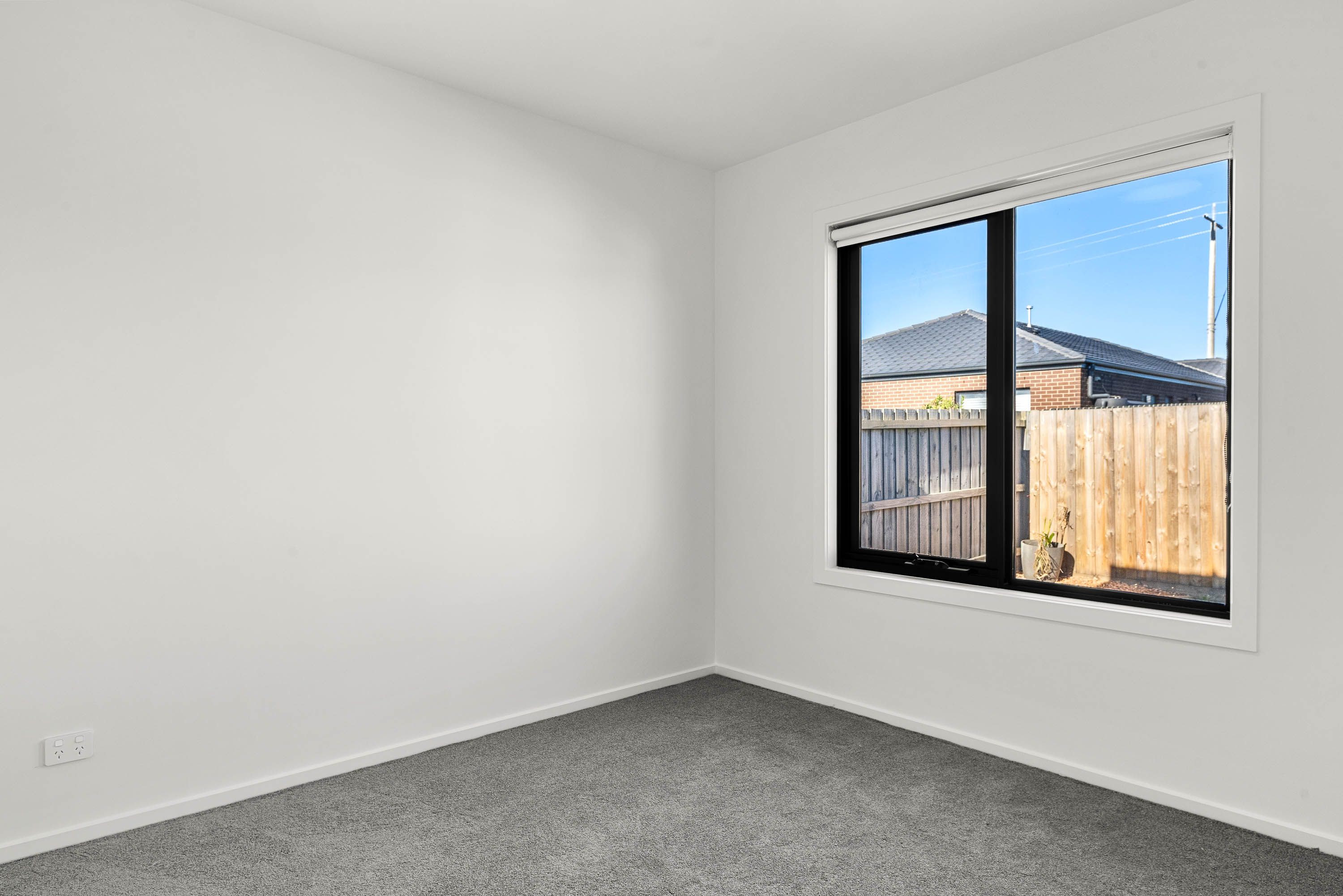 12 Tussock Way — photo 16 of 26