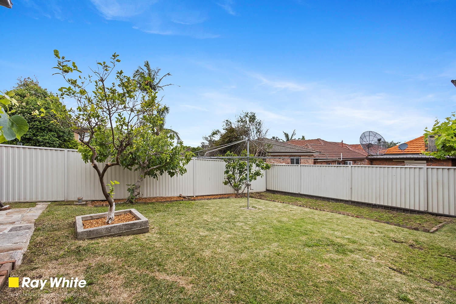 10 Poole Street, Kingsgrove, NSW 2208