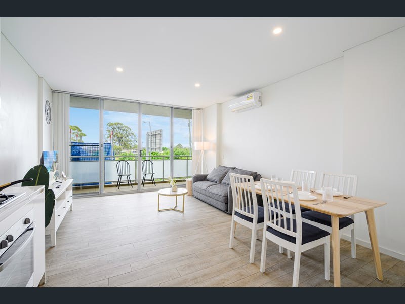 39/57-59 Lachlan Street, Warwick Farm, NSW 2170