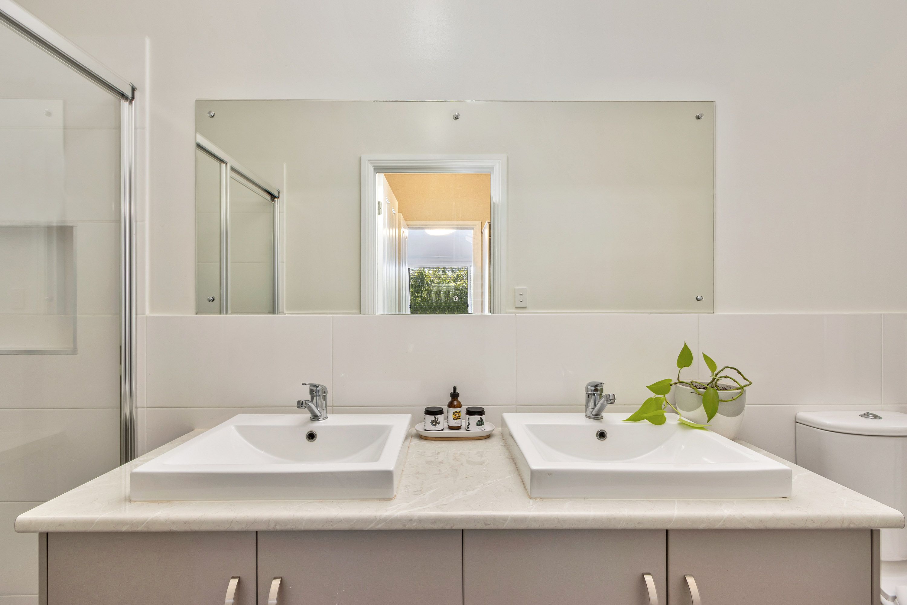 8 Clyde Court — photo 14 of 30