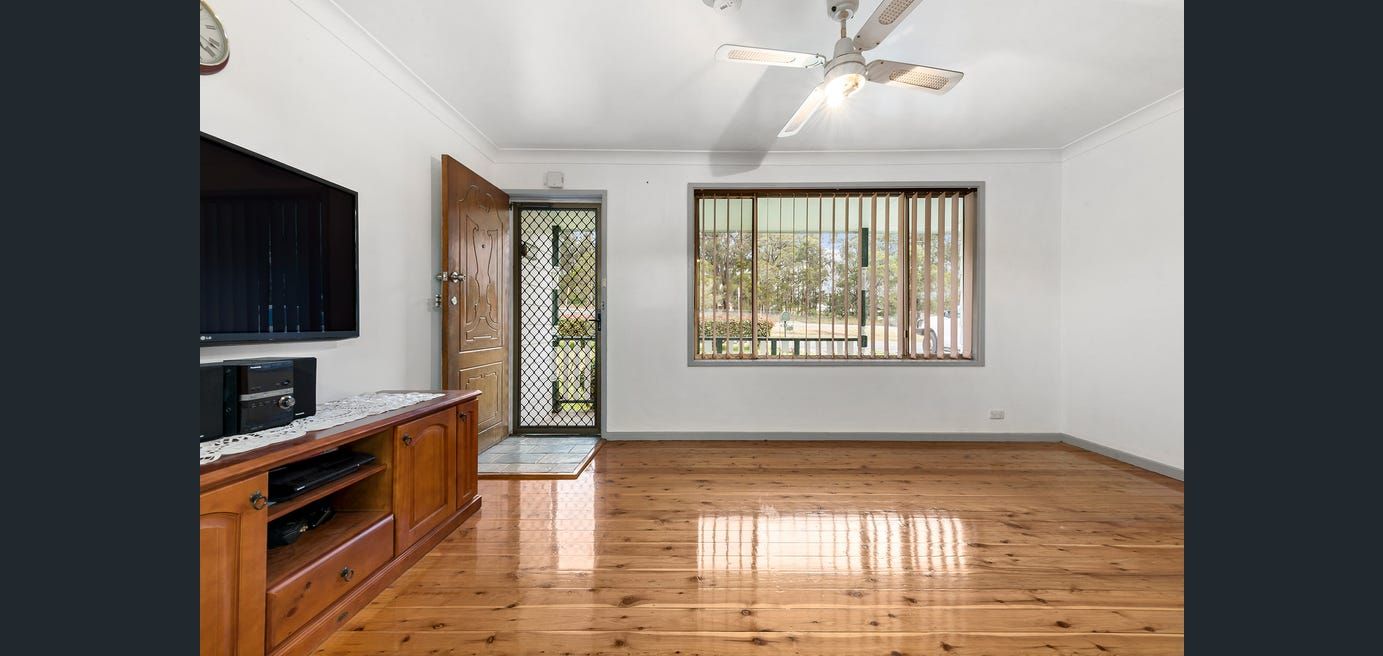 17 George Booth Drive, Edgeworth, NSW 2285