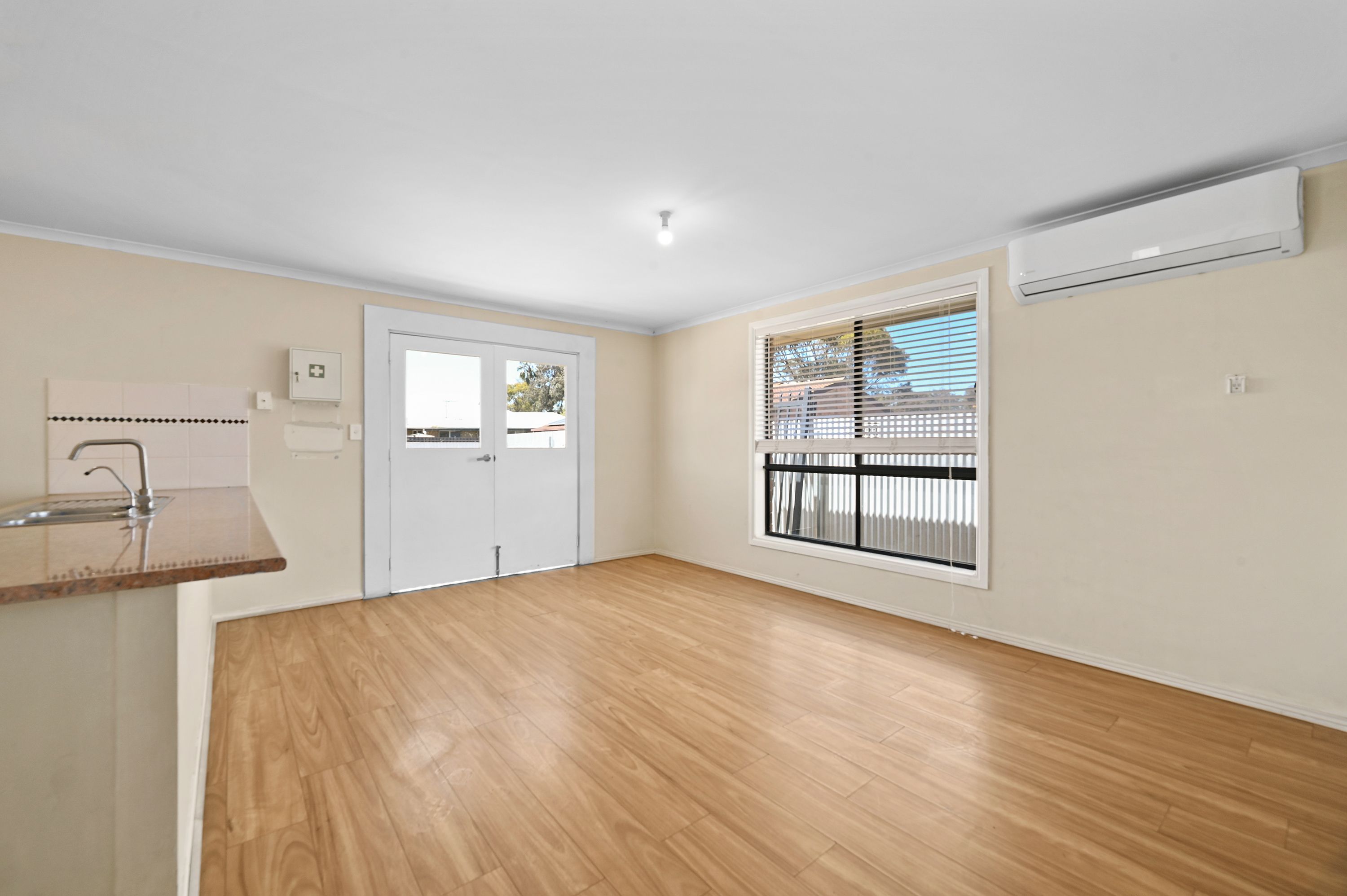 288 & 288A Salisbury Highway — photo 10 of 30
