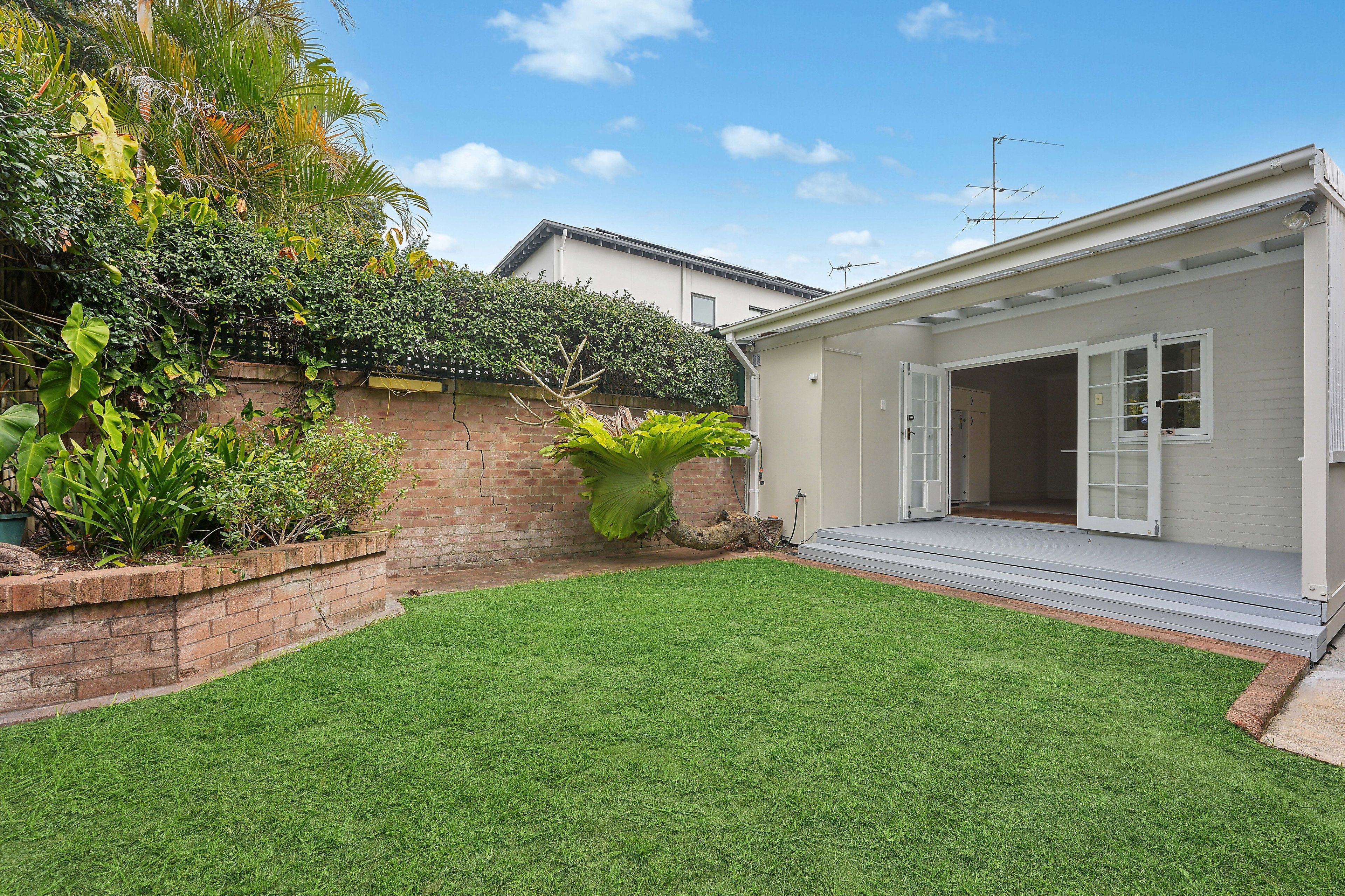 18 Plowman Street — photo from Ray White Double Bay
