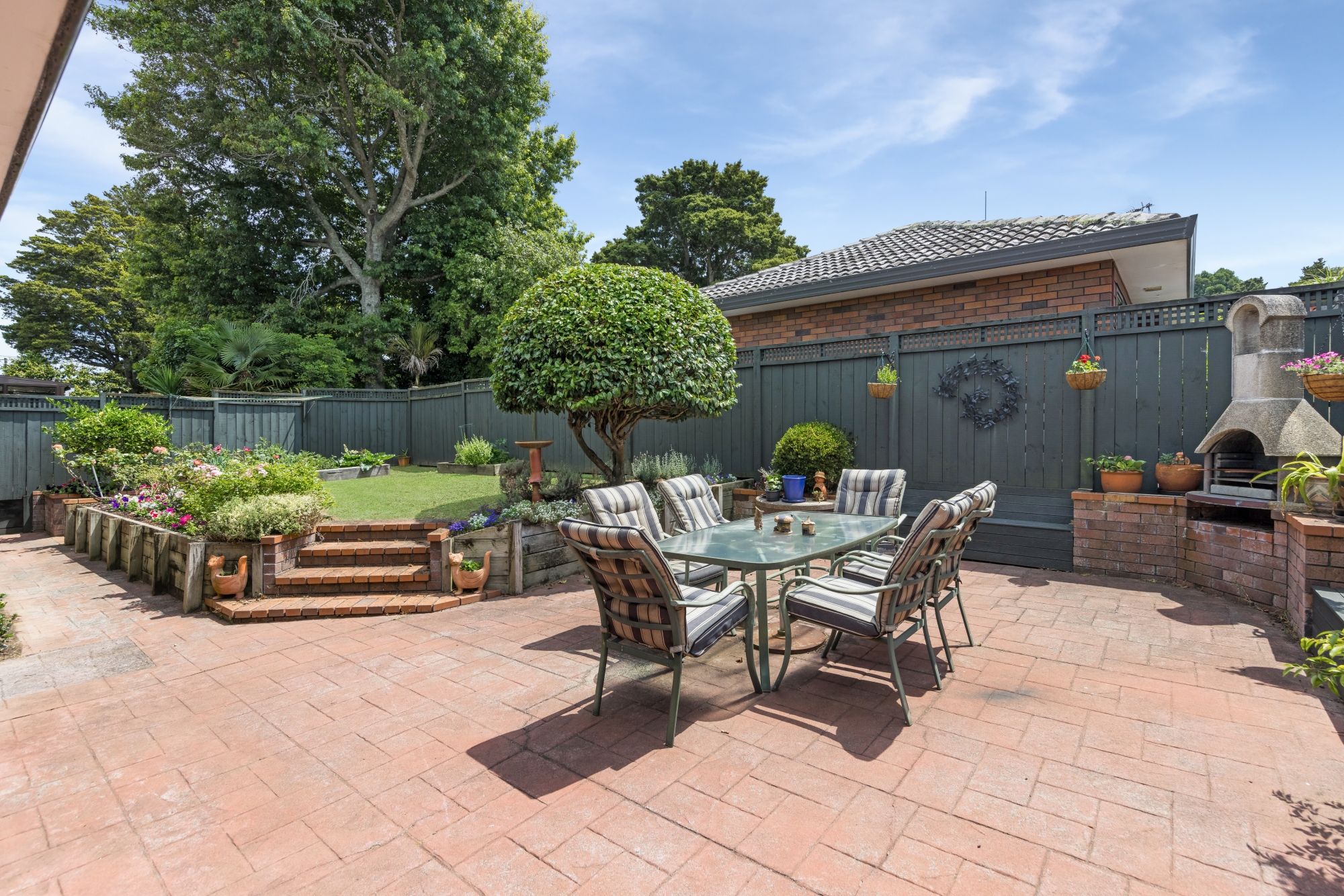 1/6 Arthur Road, Hill Park, Manukau City