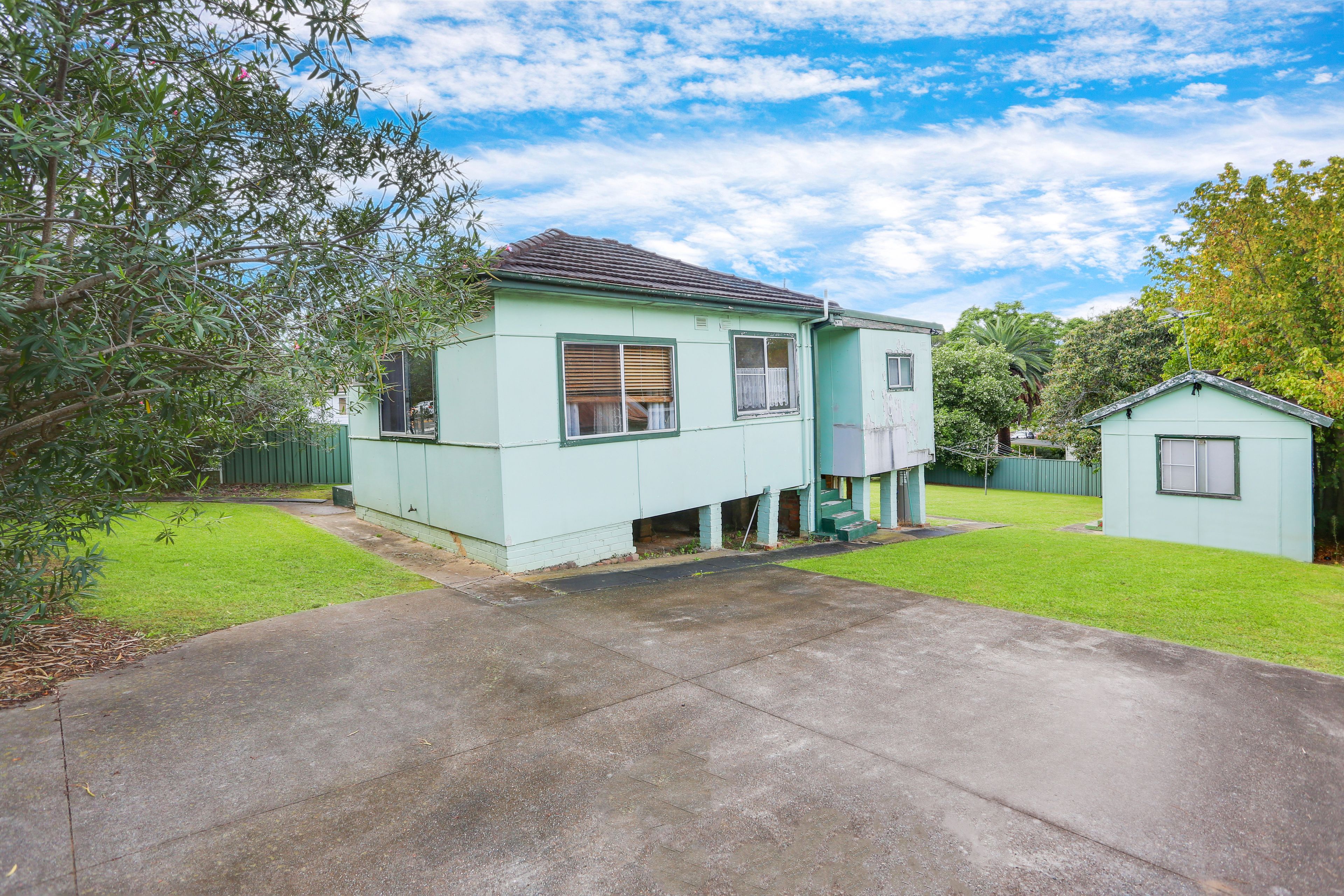 20 Metella Road, Toongabbie, NSW 2146