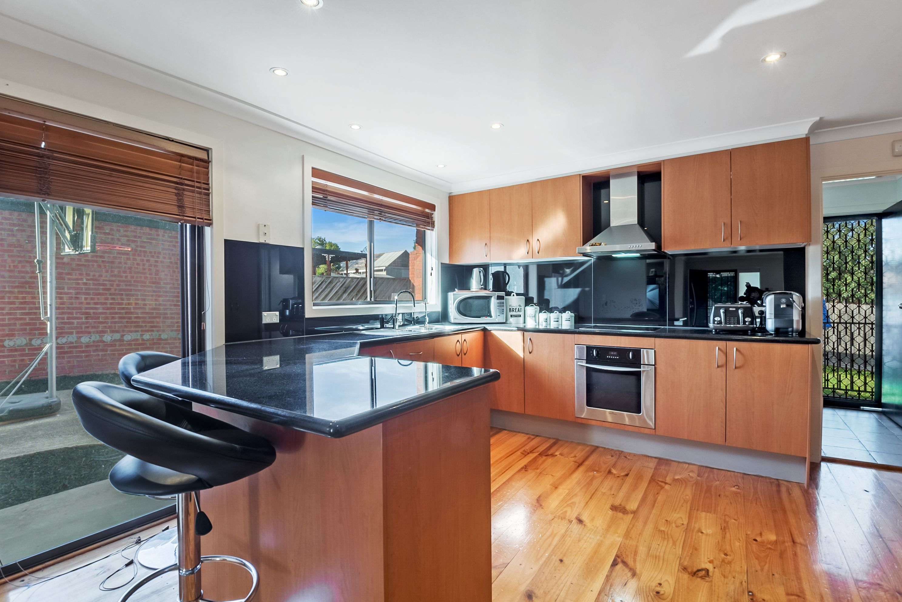 17 Whitfield Court, Mill Park, VIC 3082