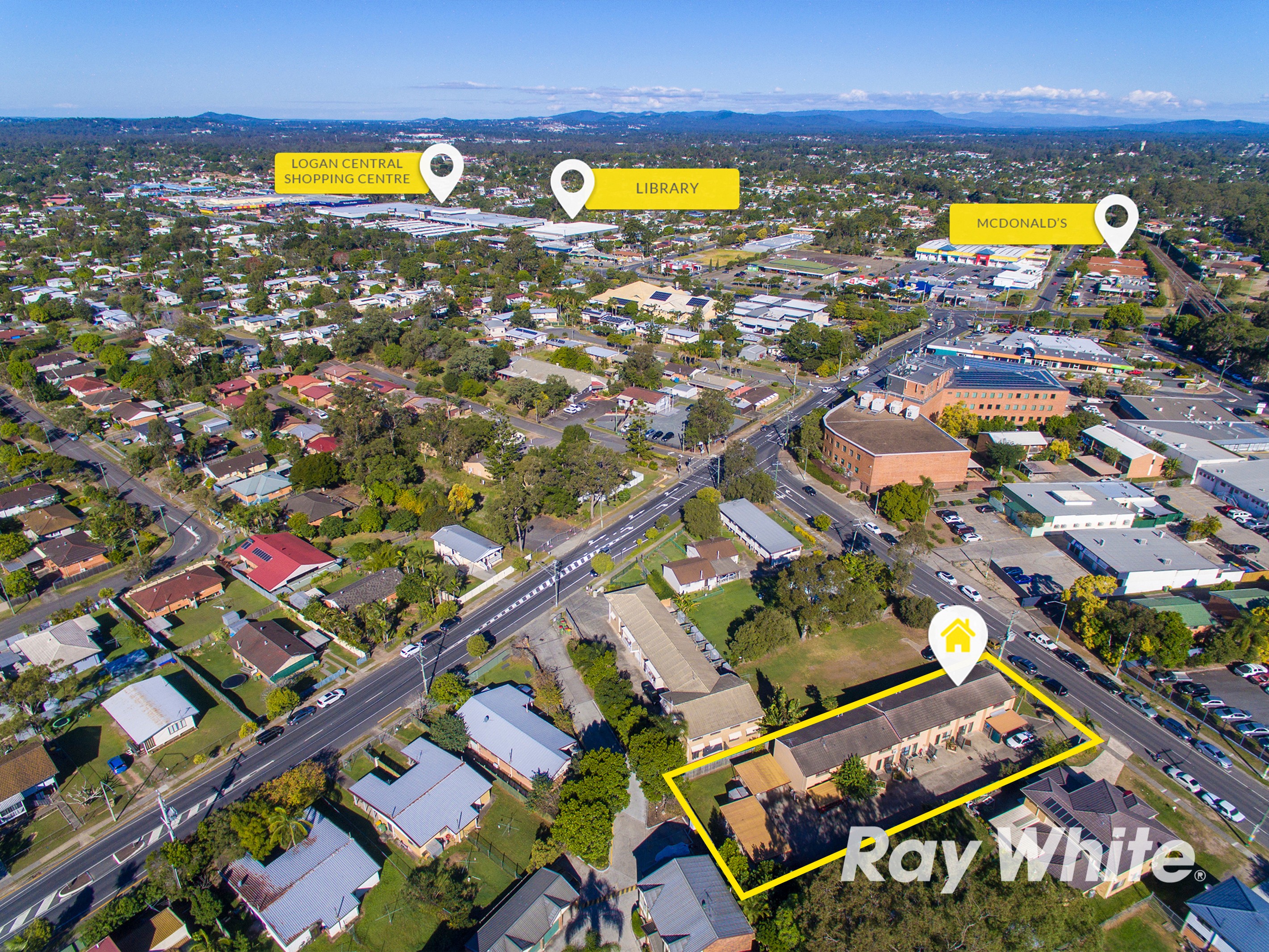 2/7 Blackwood Road, Logan Central, QLD 4114