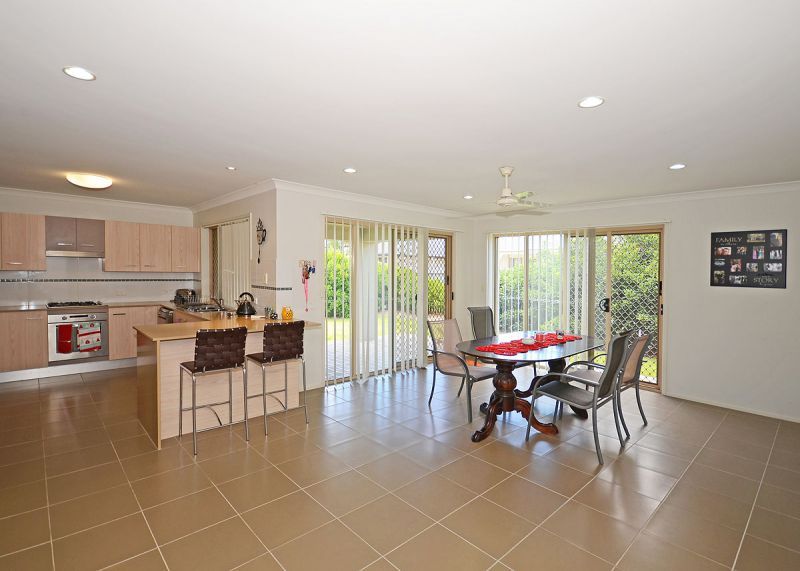 9 Captain Cook Street, Urraween, QLD 4655