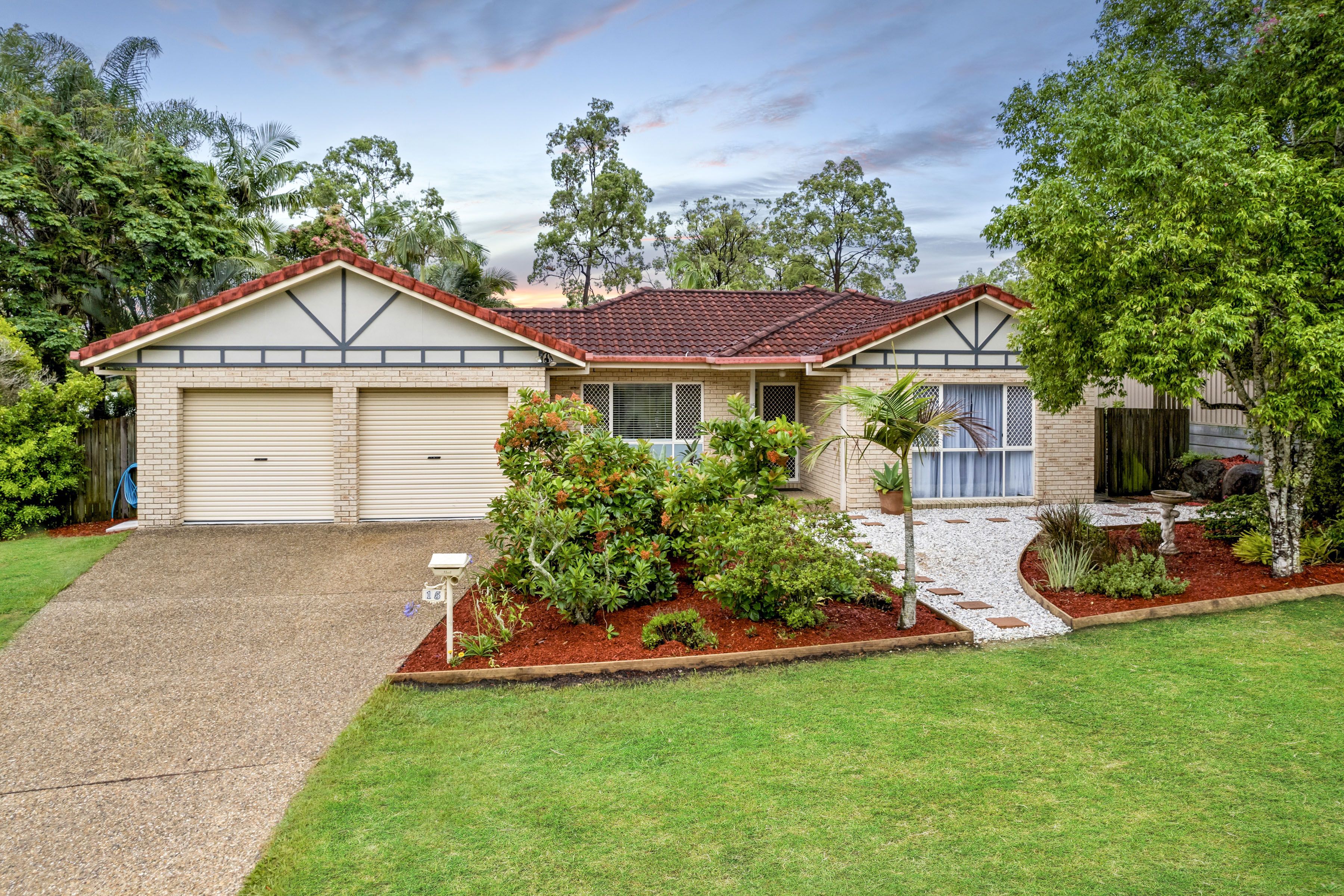 3667 Mount Lindesay Highway, Park Ridge QLD 4125