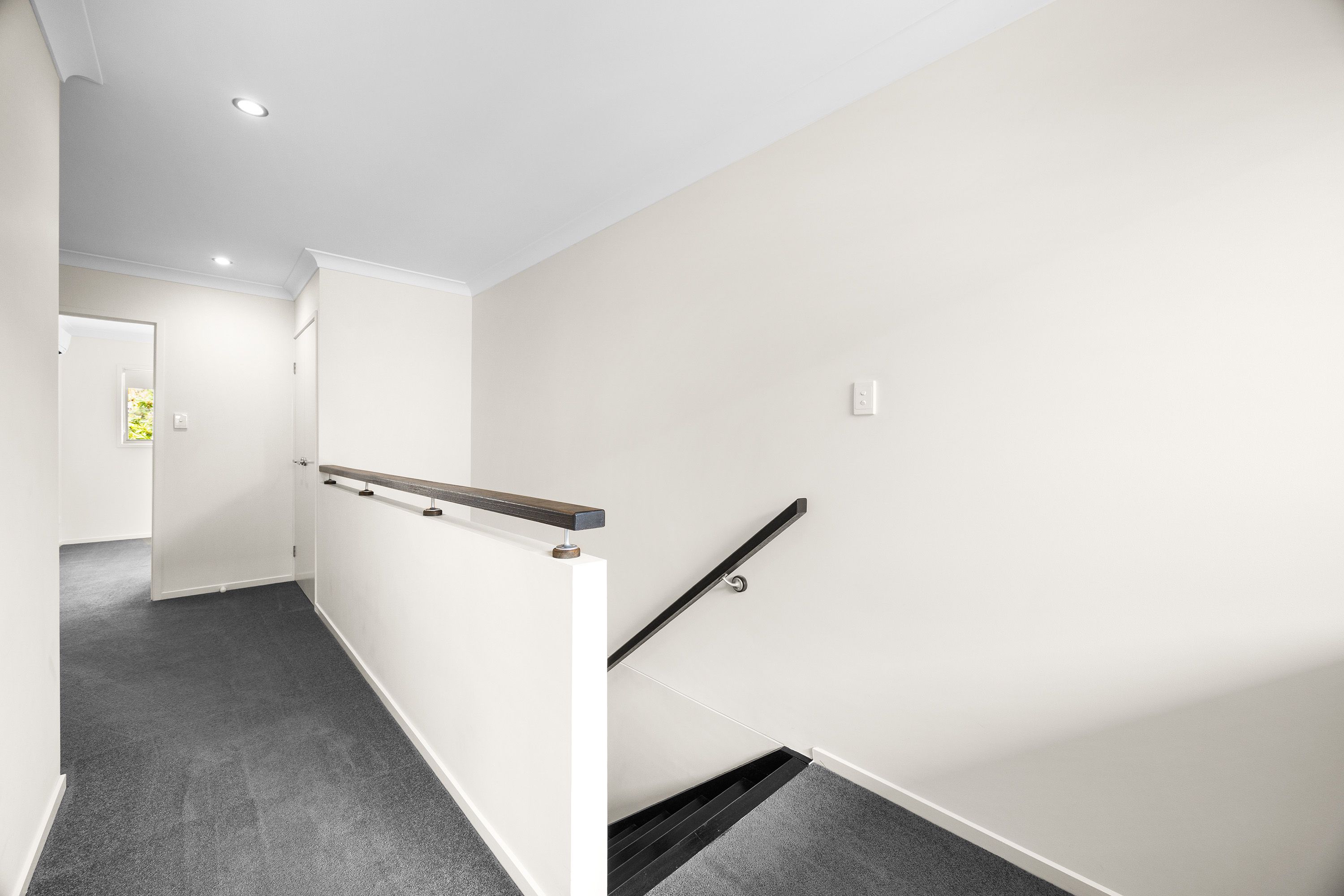 1/26 Rossella Street — photo 8 of 12