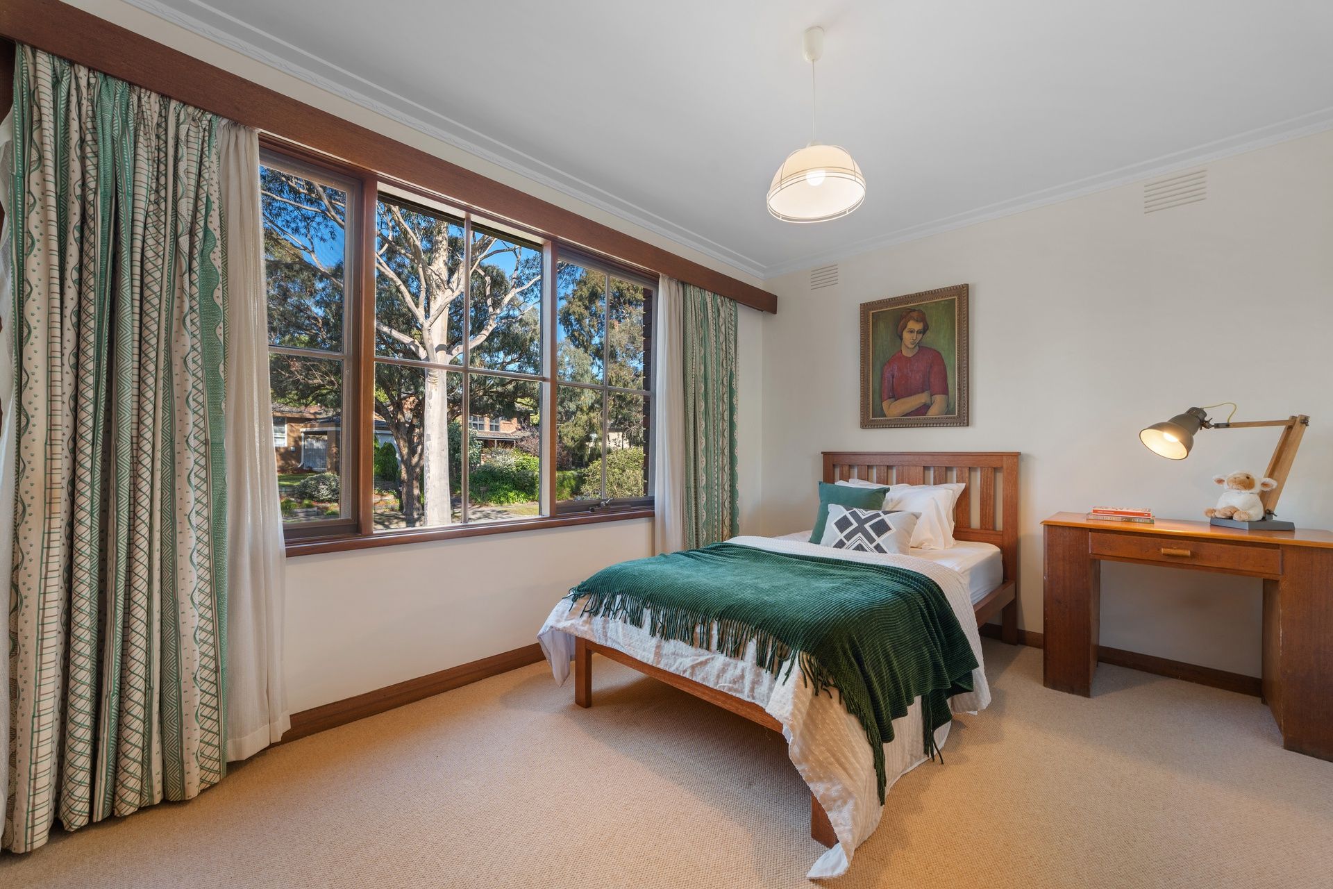 33 Donald Road — photo 15 of 22