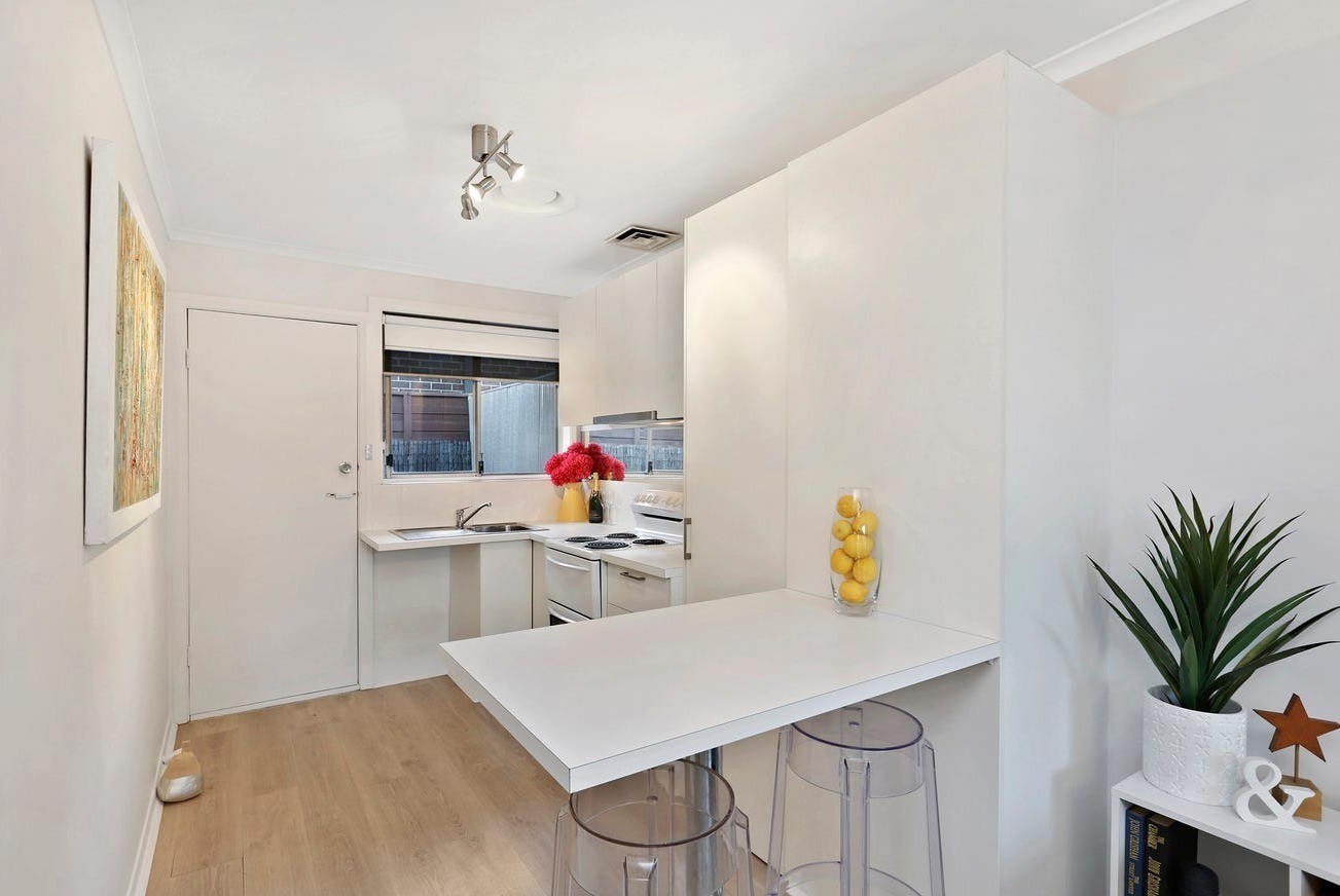 2/8 Orr Street, Manifold Heights, VIC 3218