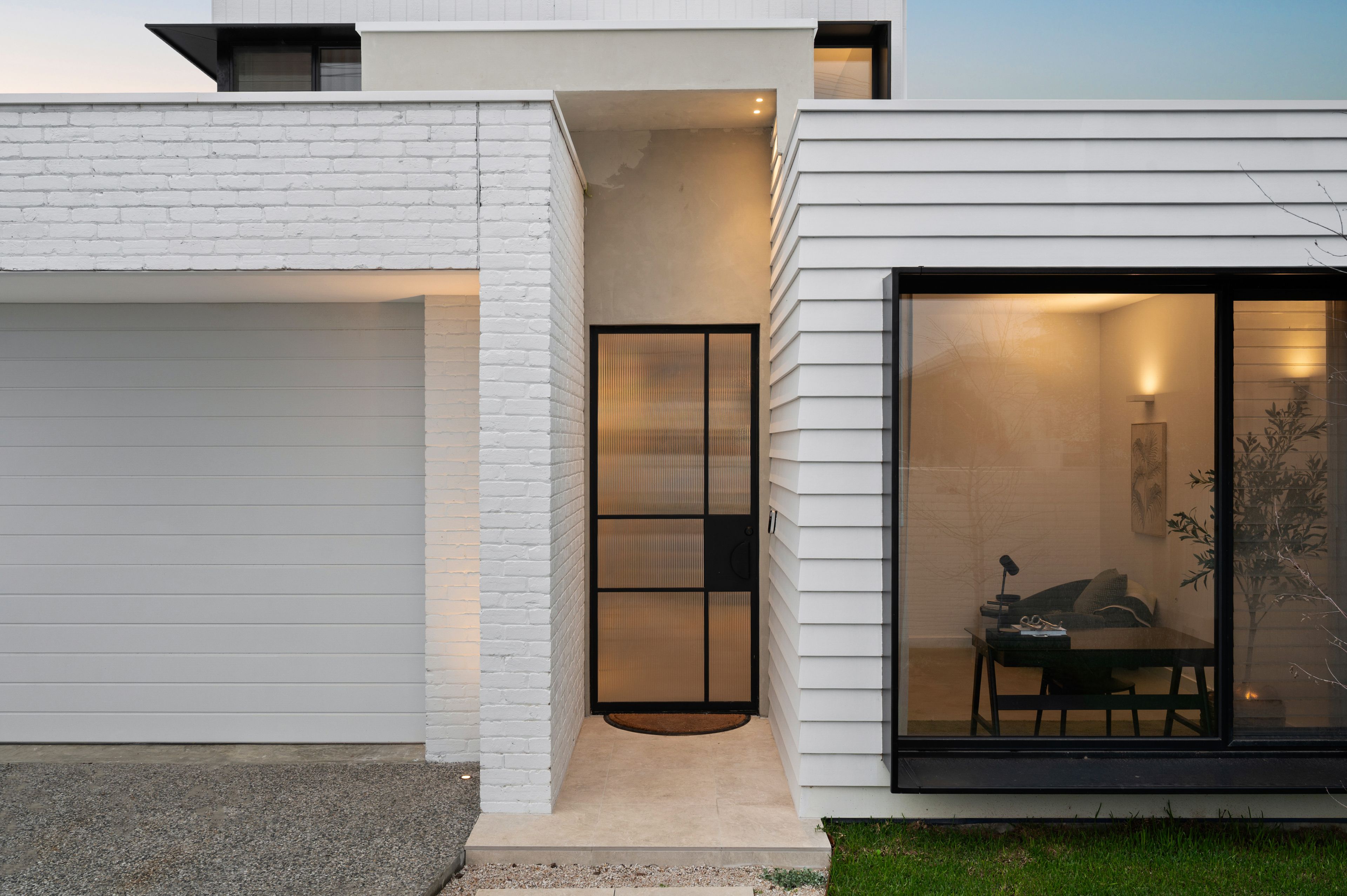 123 Swan Terrace — photo 3 of 30