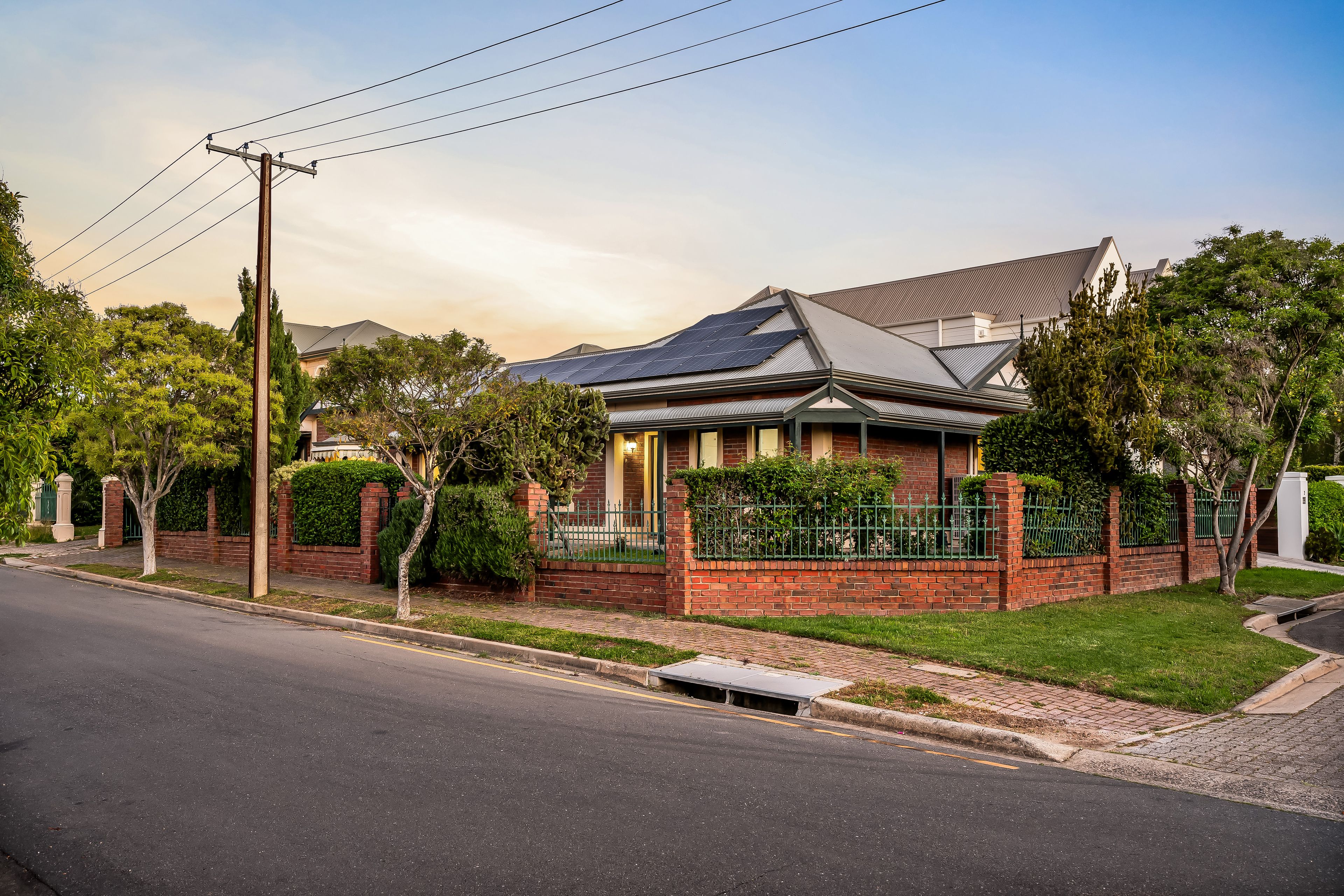 11 Lossie Street, Kensington Park SA 5068