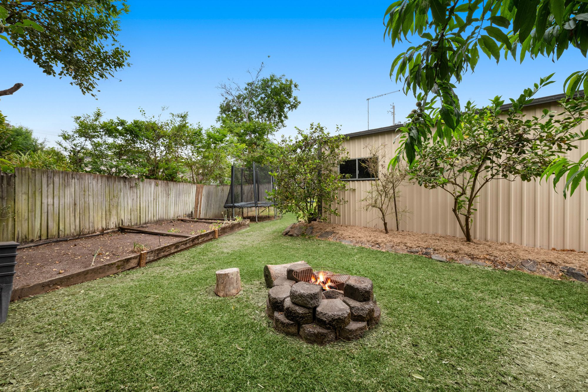 72 Maughan Street — photo 14 of 19