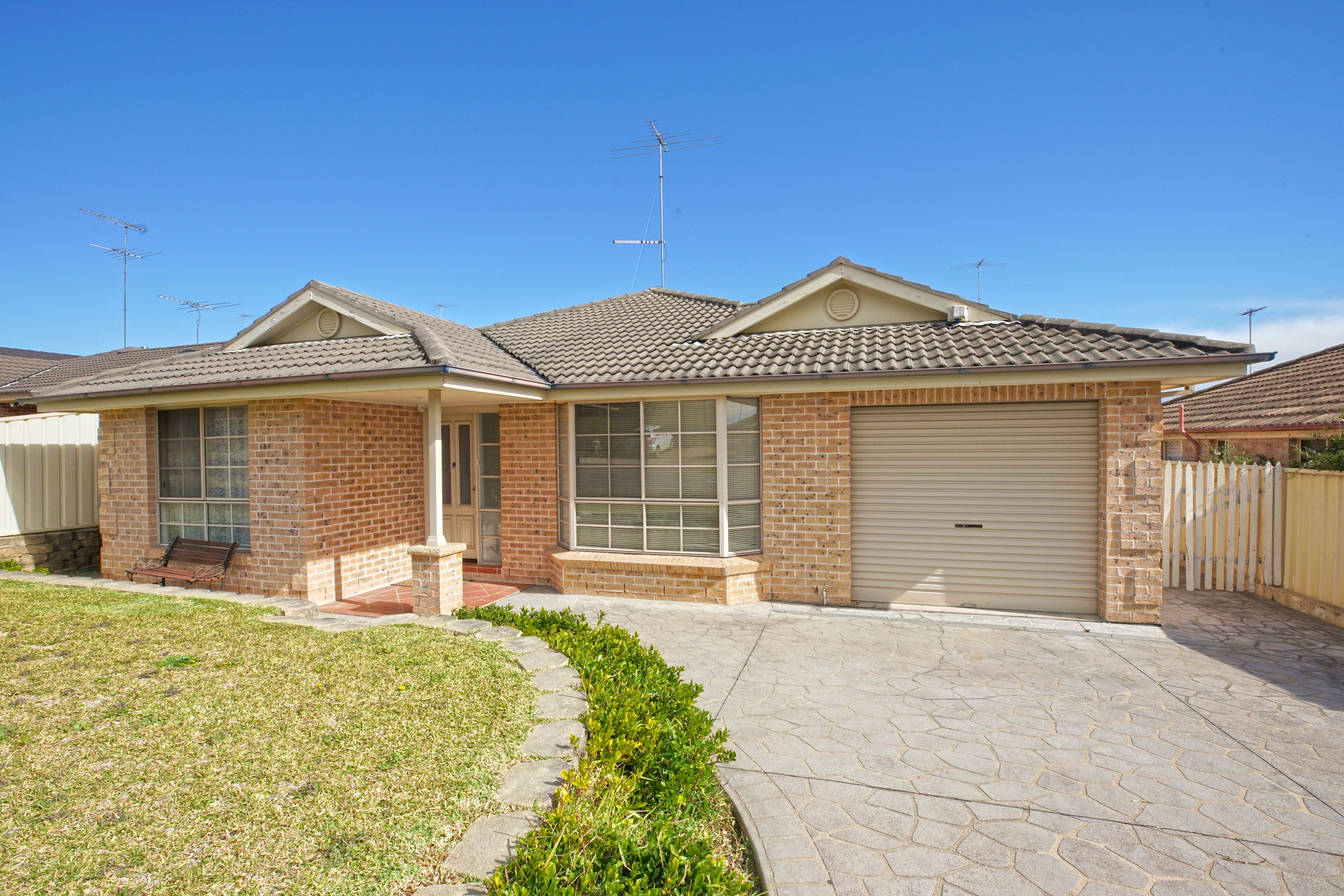 21 Jirramba Court, Glenmore Park, NSW 2745
