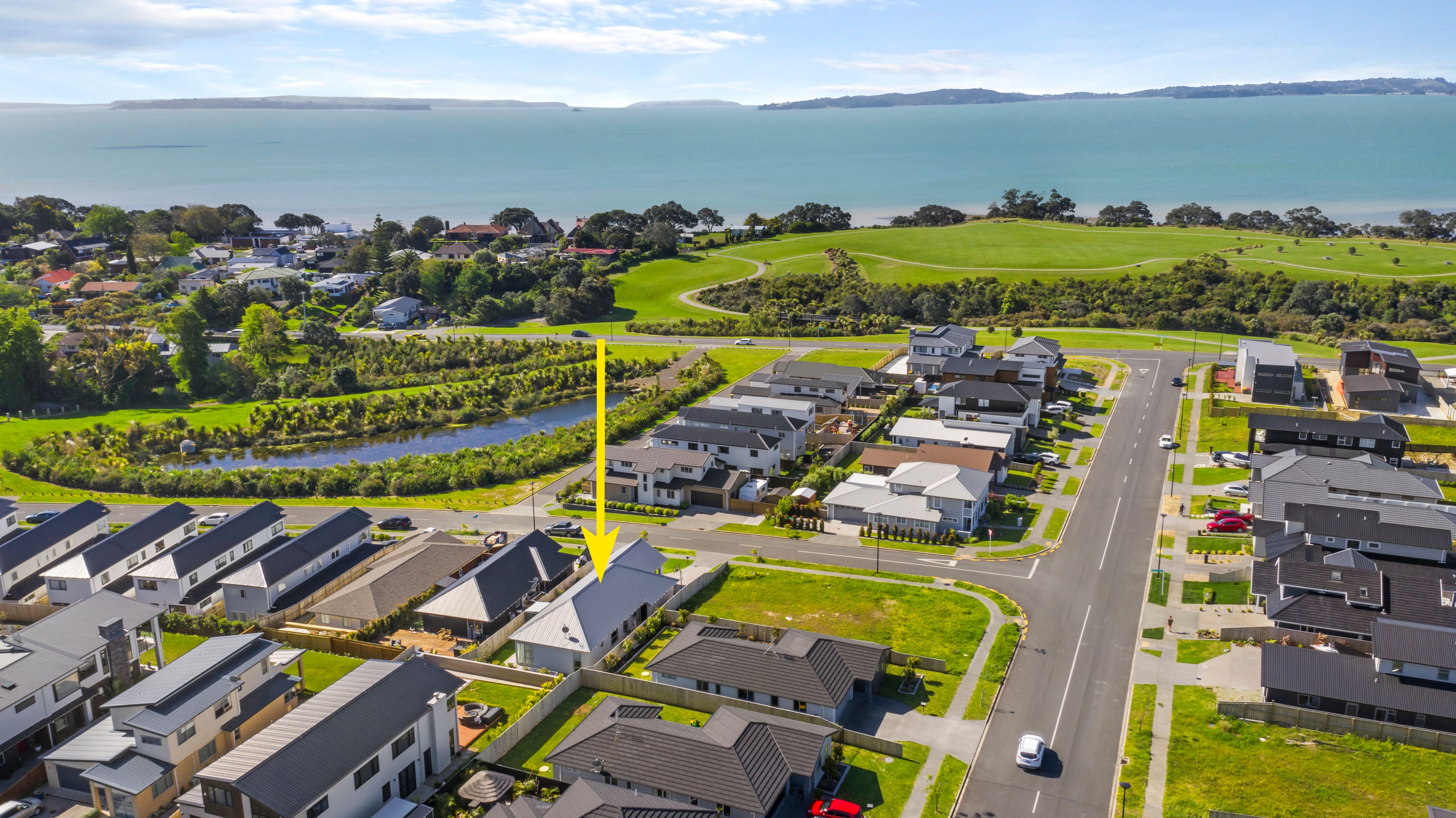 4 Atalanta Way, Beachlands, Manukau City