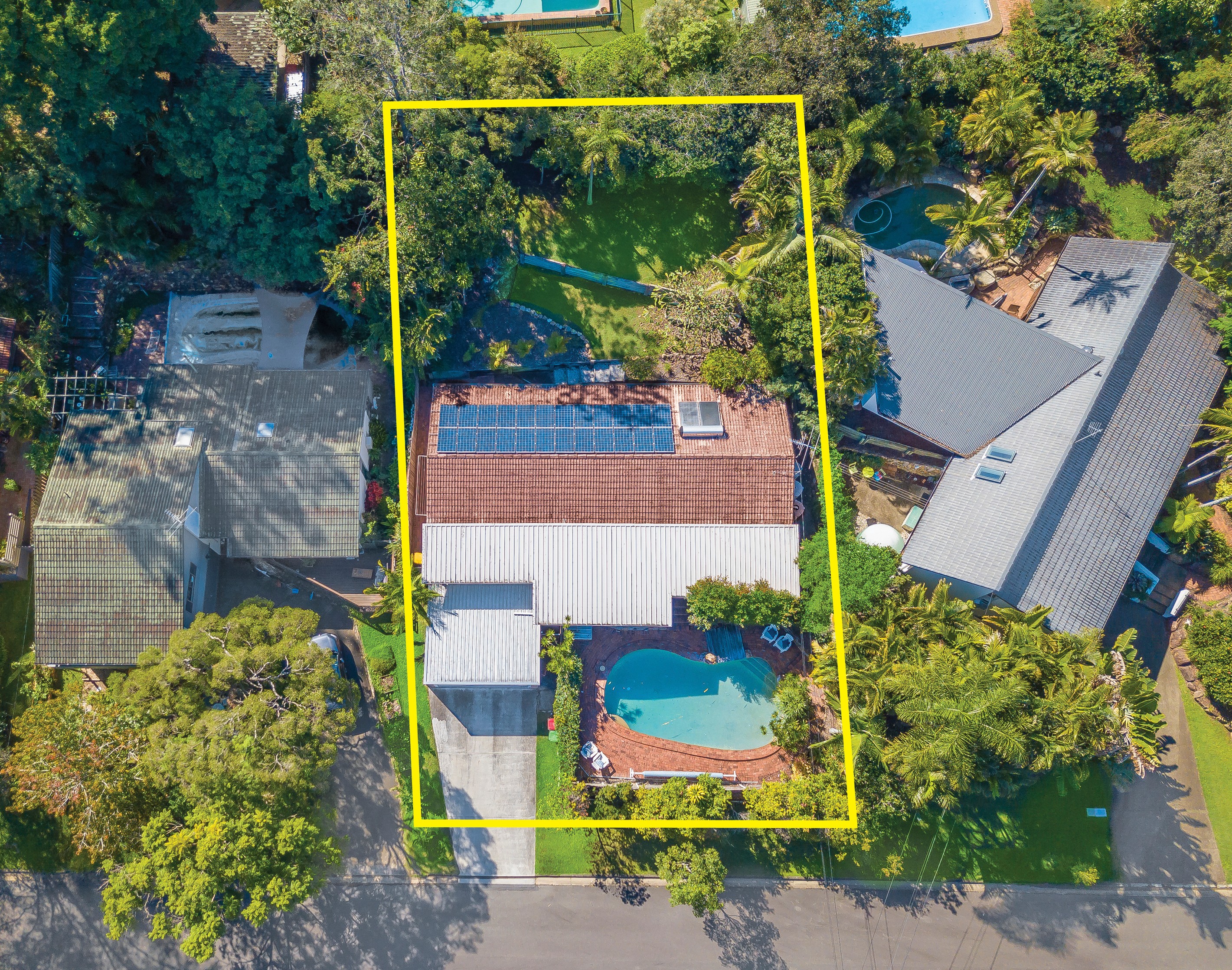 13 Dusk Street, Kenmore, QLD 4069
