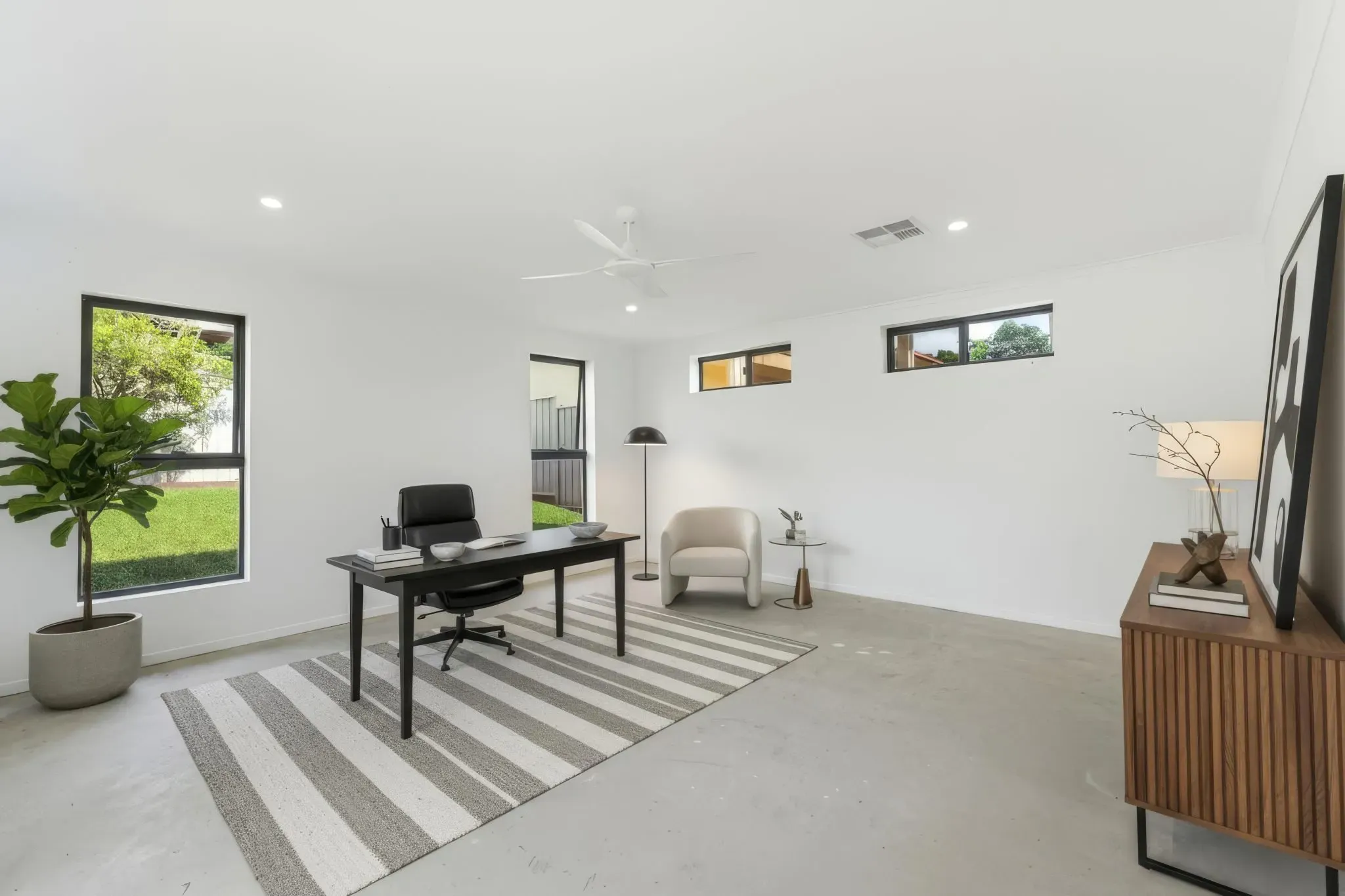 6 Helen Close — photo 16 of 20